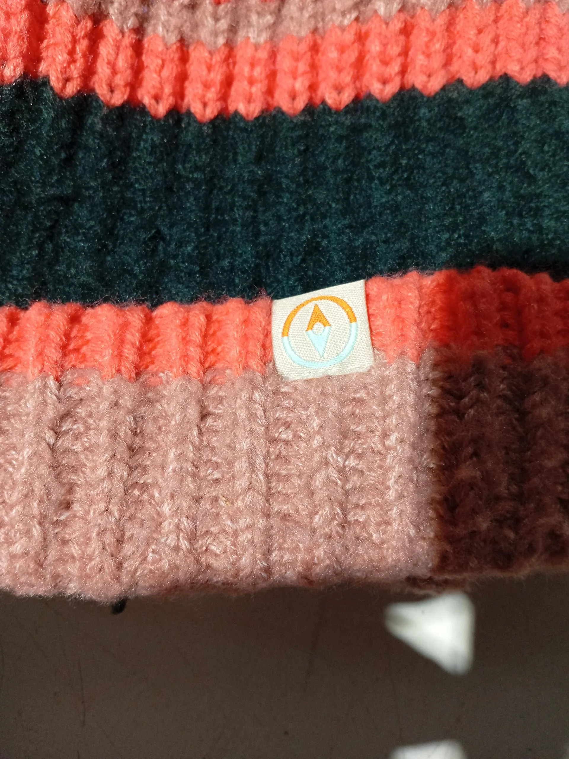 Cotopaxi Men's Hat M Multi Striped 100% Other Beanie - Image 6