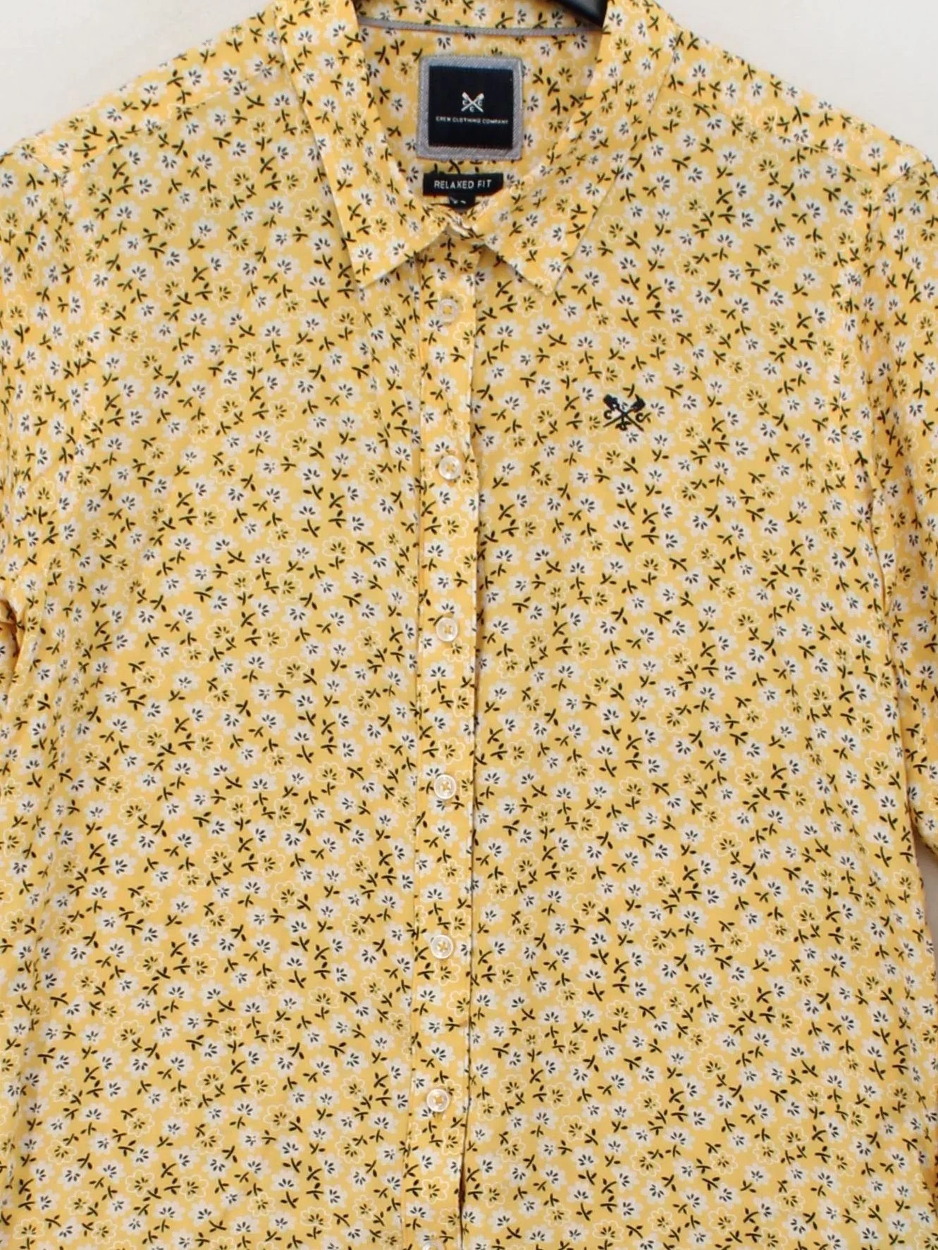 Crew Clothing Men's Shirt S Yellow Floral 100% Viscose Basic - Image 3