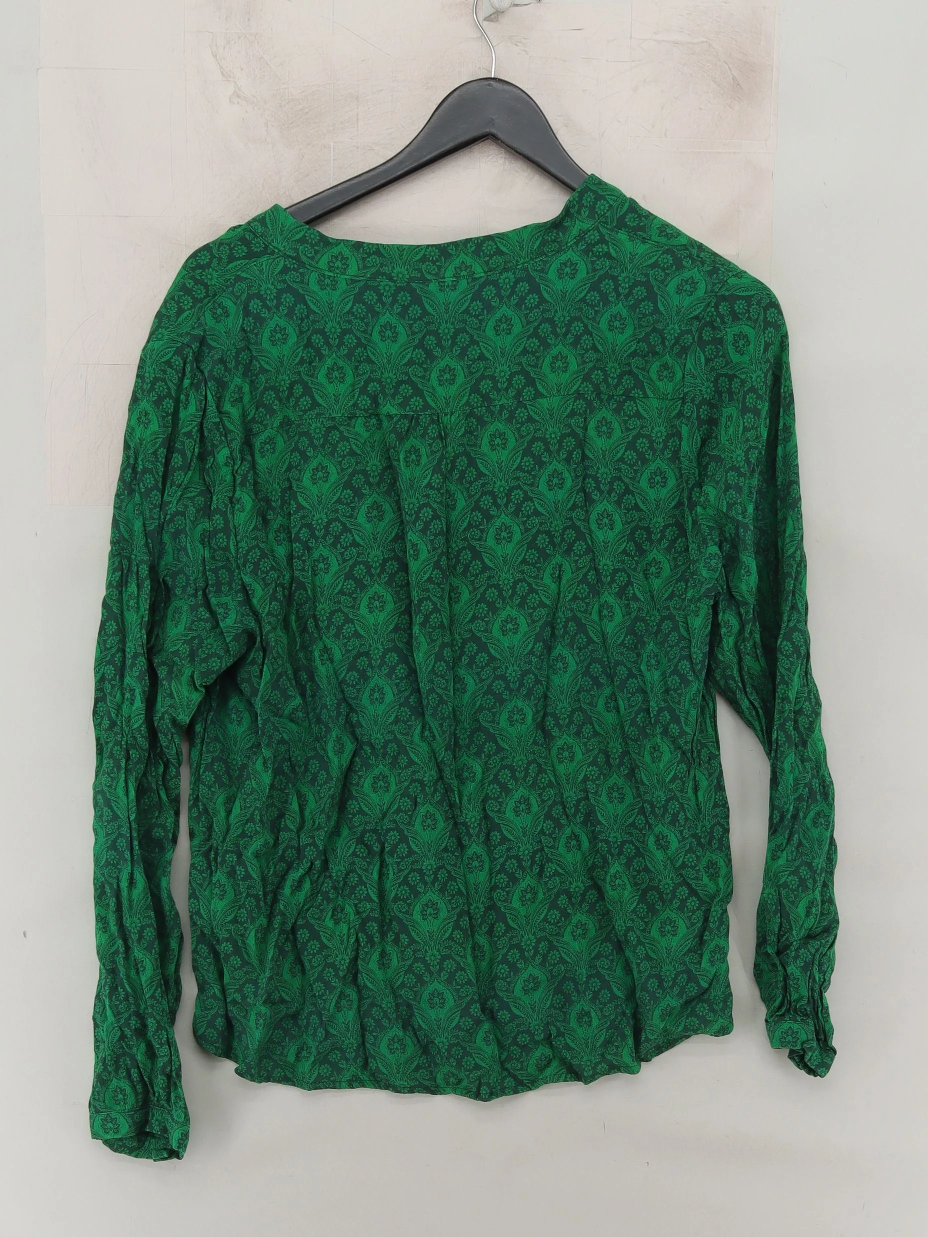 Crew Clothing Women's Blouse UK 16 Green 100% Viscose Long Sleeve V-Neck Basic - Image 2