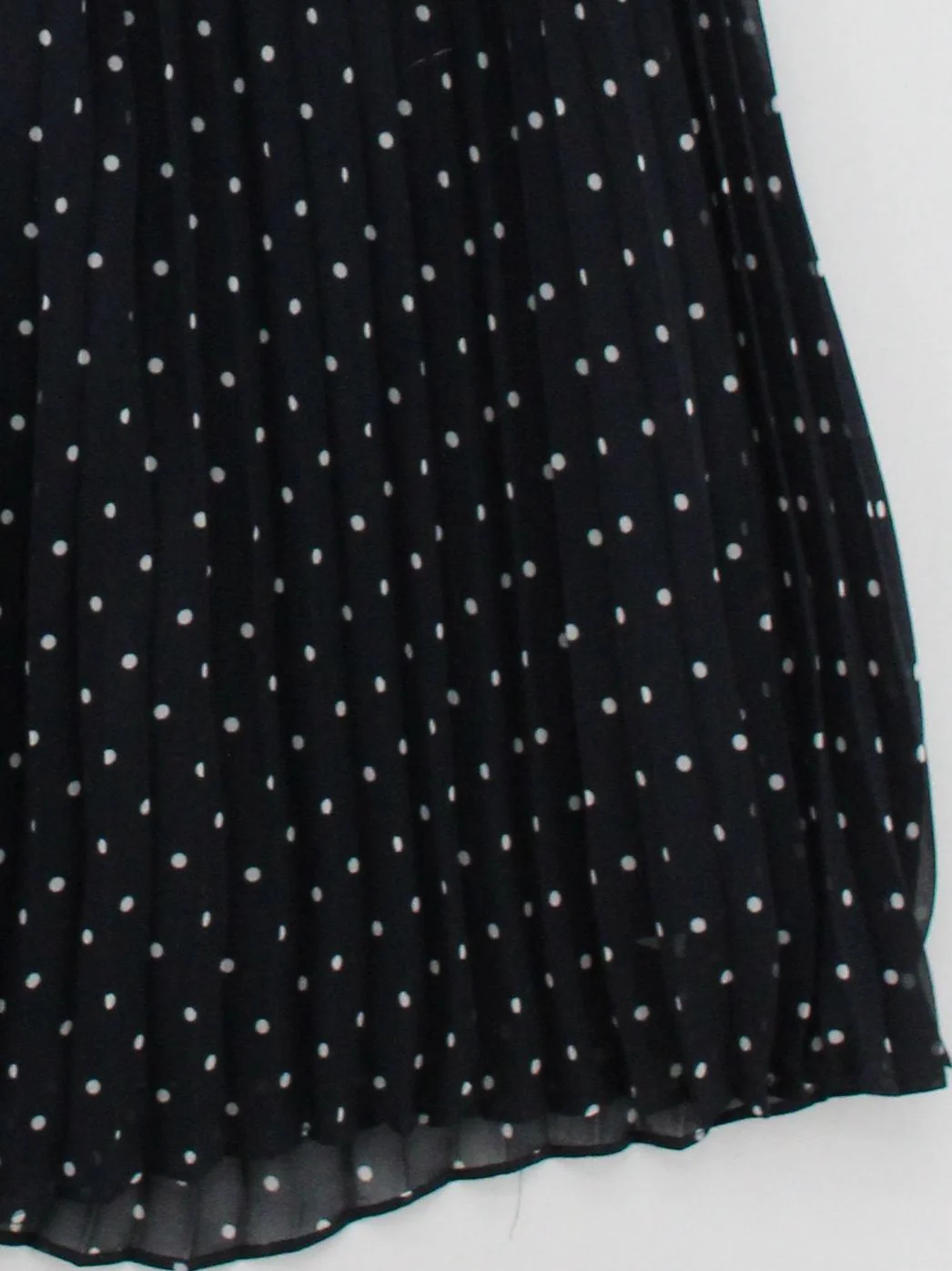 Crew Clothing Women's Midi Skirt UK 10 Black 100% Polyester Pleated - Image 4