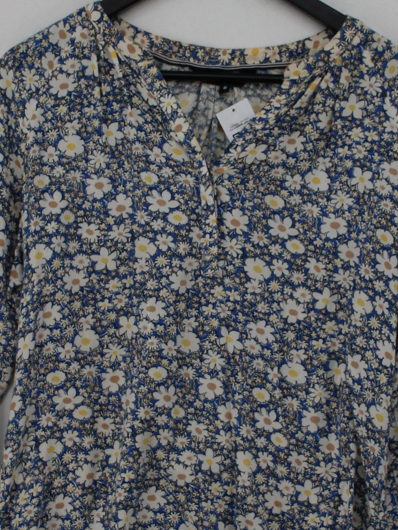Crew Clothing Women's Top UK 8 Blue Floral 100% Viscose 3/4 Sleeve V-Neck Basic - Image 3
