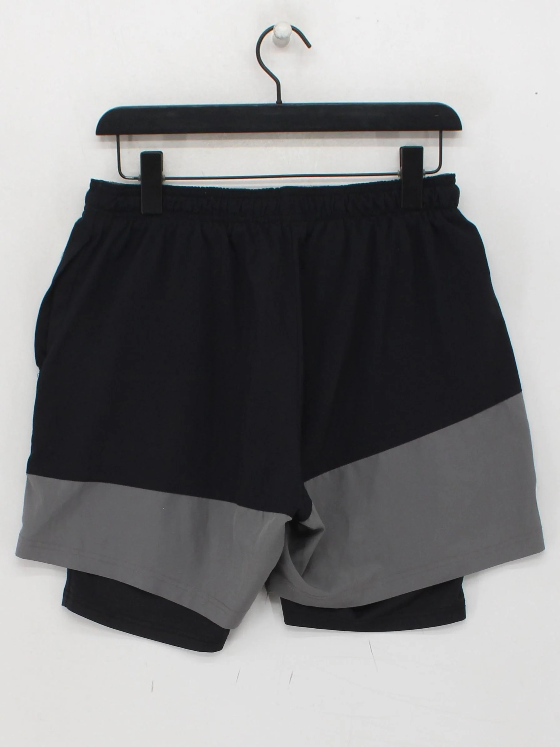 Crivit Men's Shorts M Black Polyester with Elastane Sweat - Image 2