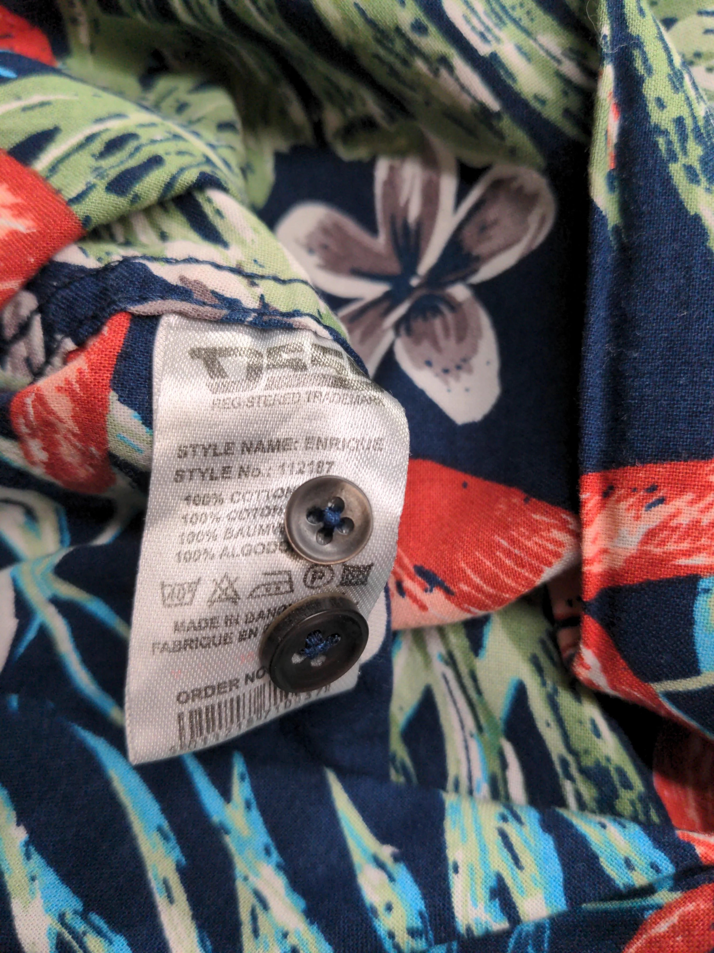 D555 Men's Shirt L Blue Floral 100% Cotton Basic - Image 6