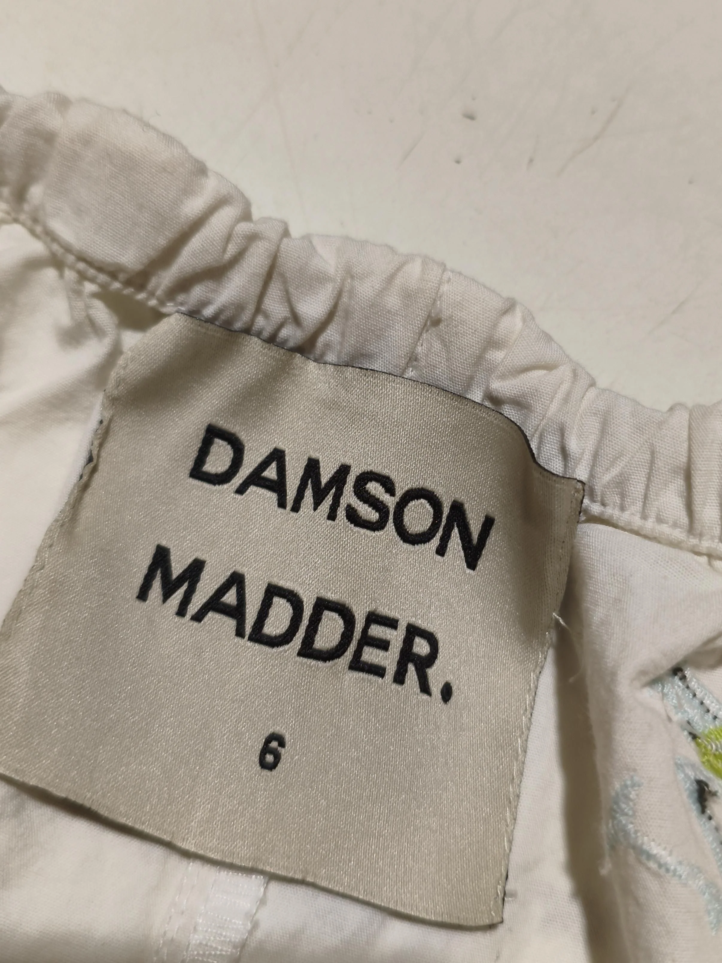 Damson Madder Women's Shorts UK 6 White Cotton with Polyester Mom - Image 5