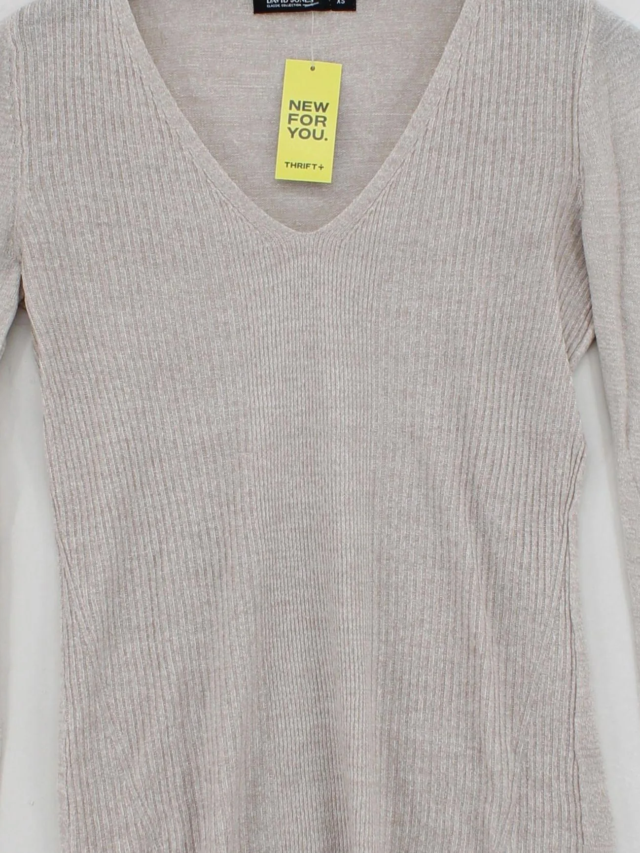 David Jones Women's Jumper XS Tan 100% Acrylic V-Neck Pullover - Image 3