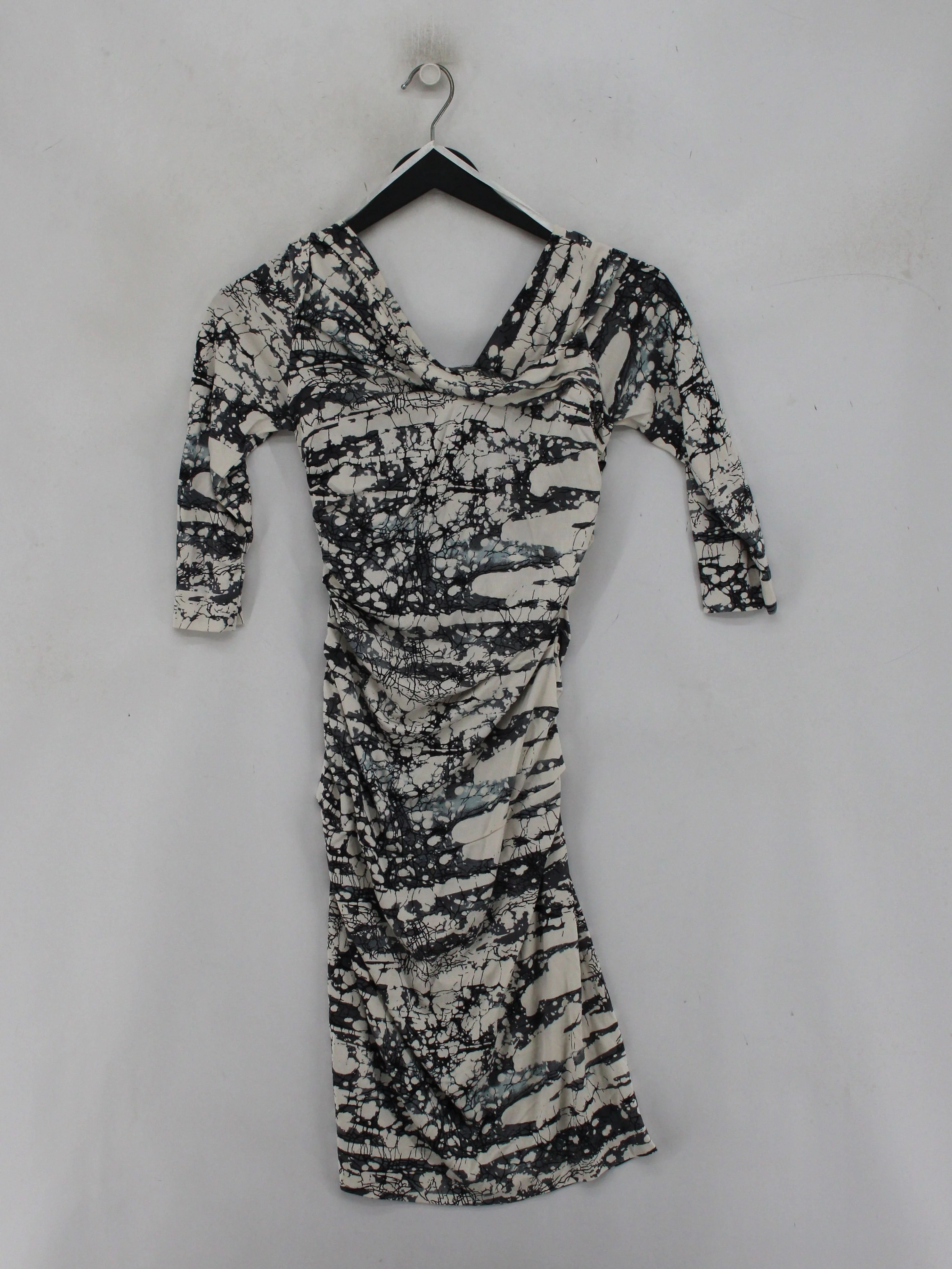 Diane von Furstenberg Bodycon Midi Dress UK2 in Multi - Image 2