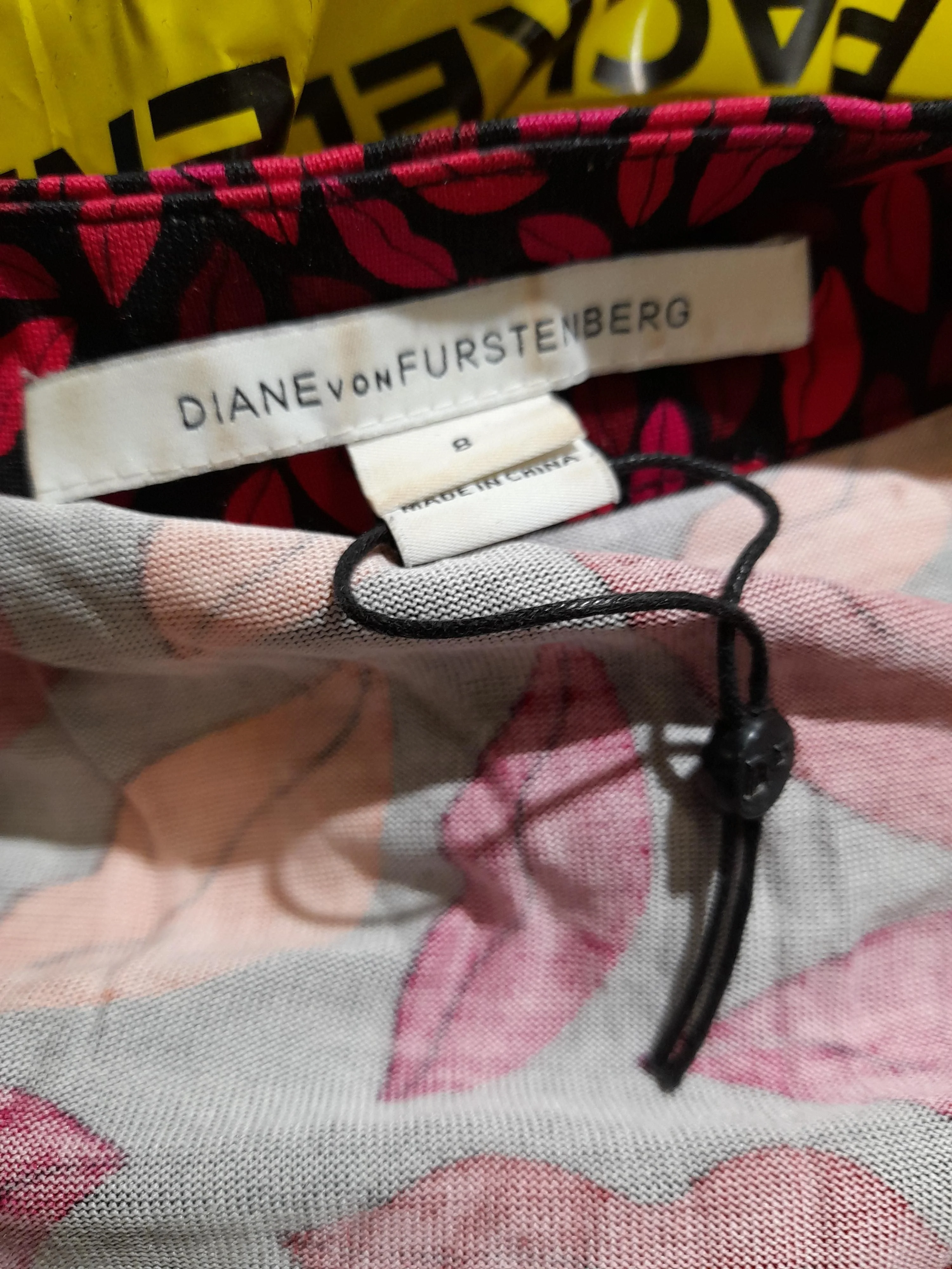 Diane von Furstenberg Mini Dress UK8 in Multi - Image 6