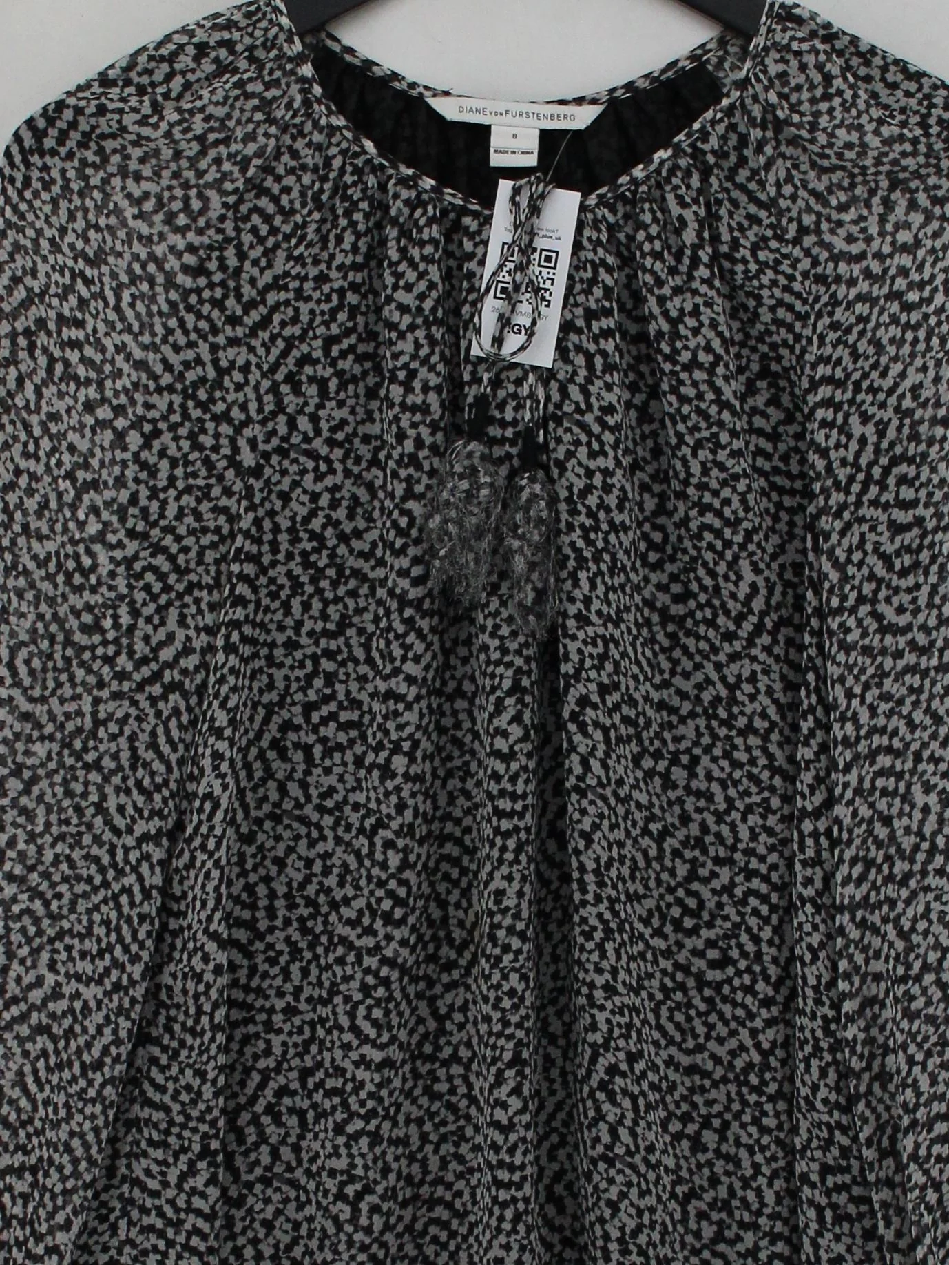 Diane Von Furstenberg Women's Top UK 8 Black Silk with Polyester Basic - Image 3