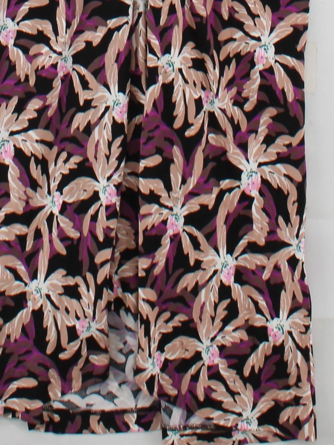Diane von Furstenberg Wrap Midi Dress M in Multi - Image 4