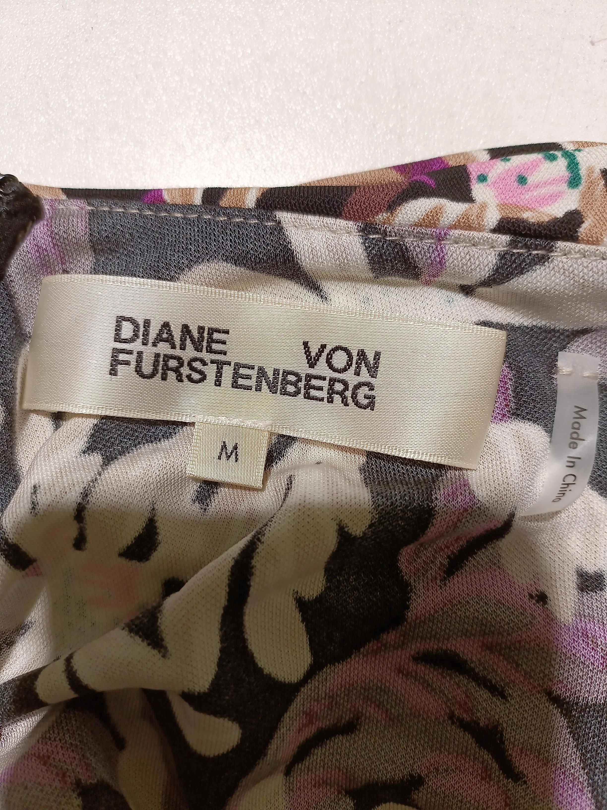 Diane von Furstenberg Wrap Midi Dress M in Multi - Image 5