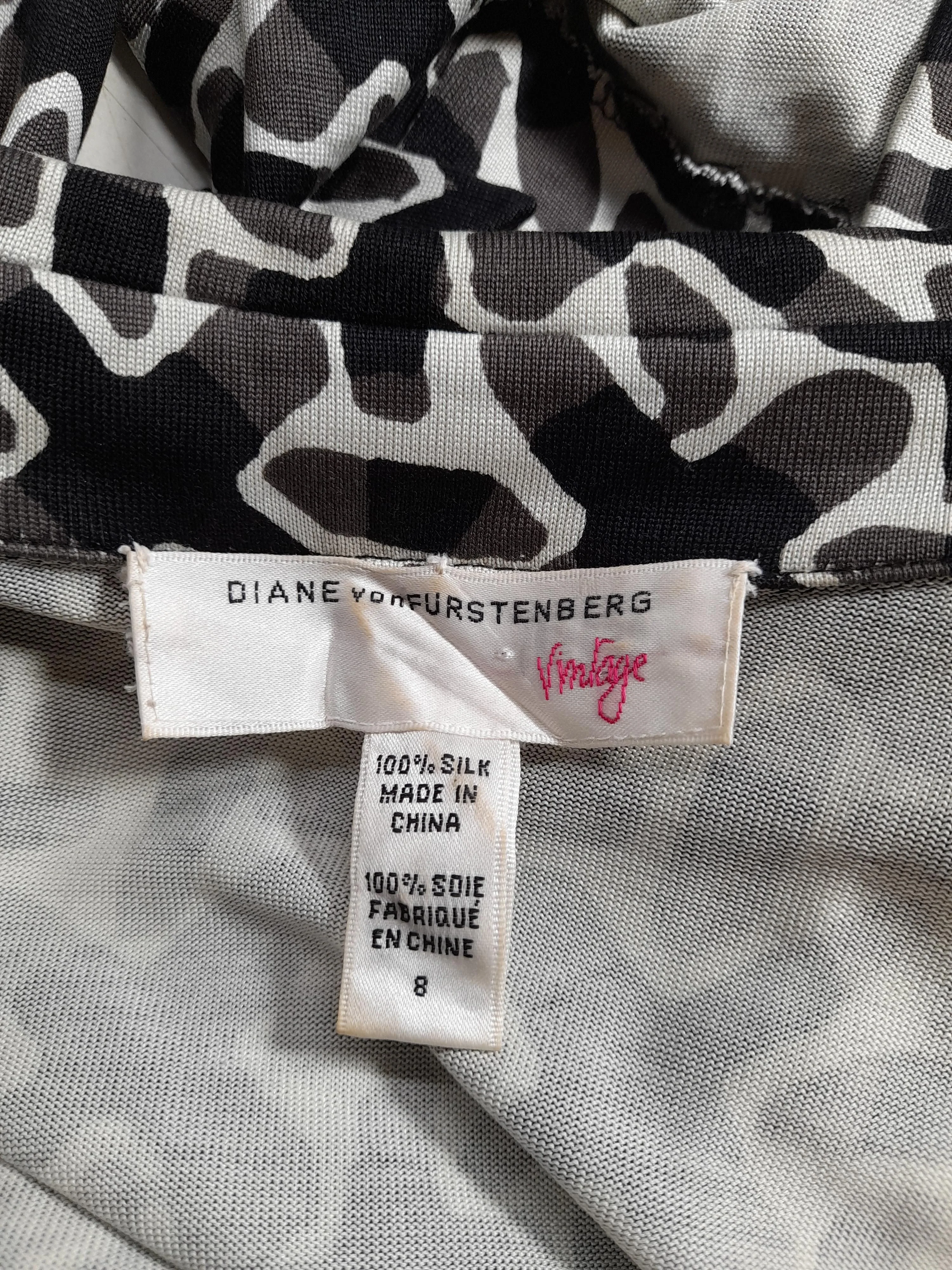 Diane von Furstenberg Wrap Mini Dress UK12 in Multi - Image 6