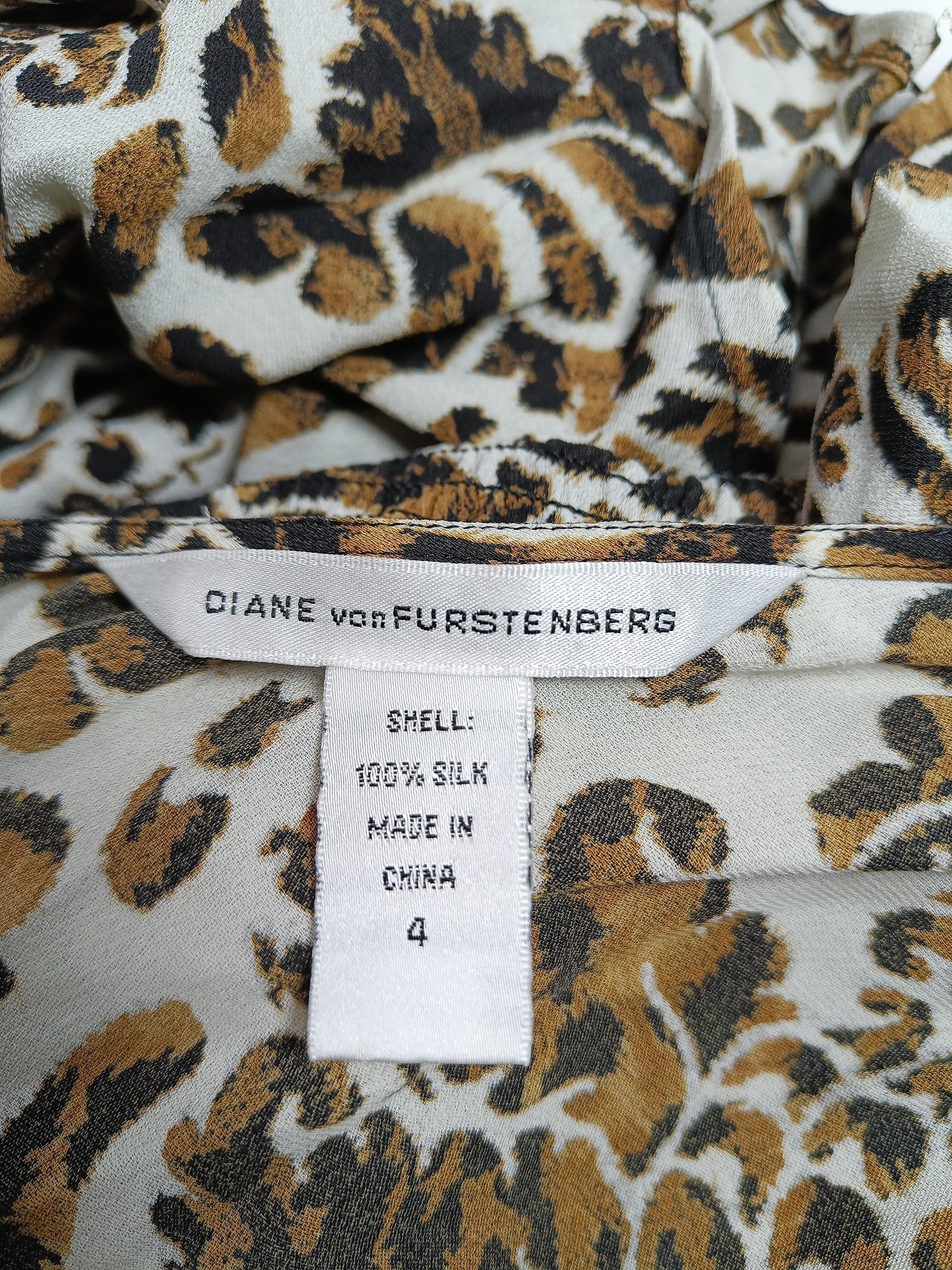 Diane von Furstenberg Wrap Mini Dress UK6 in Multi - Image 5