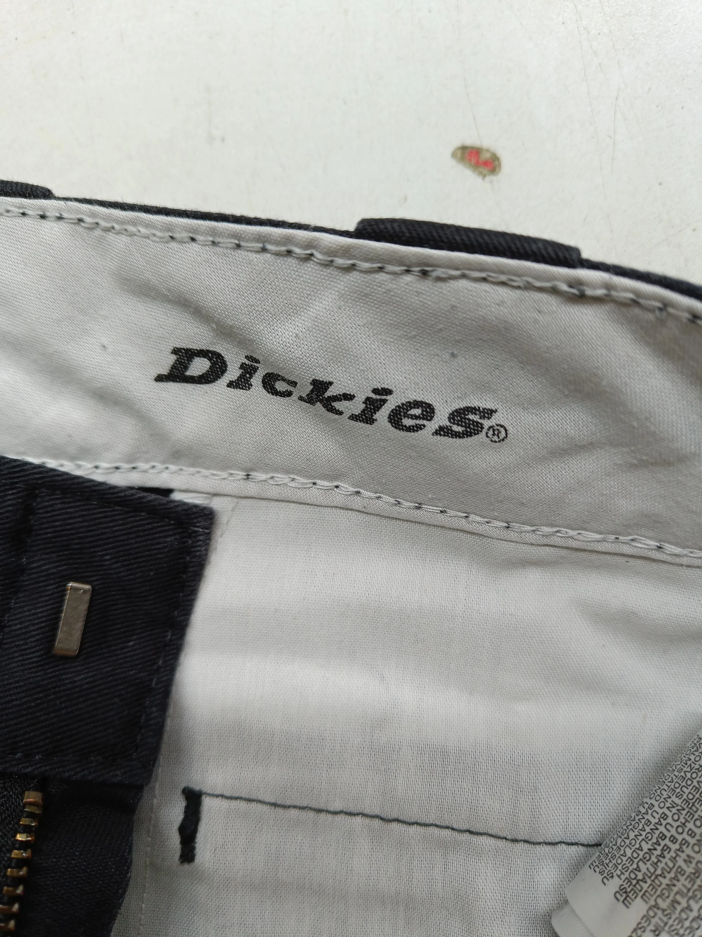 Dickies Men's Trousers W 26 in Black Polyester with Cotton Straight Chino - Image 5
