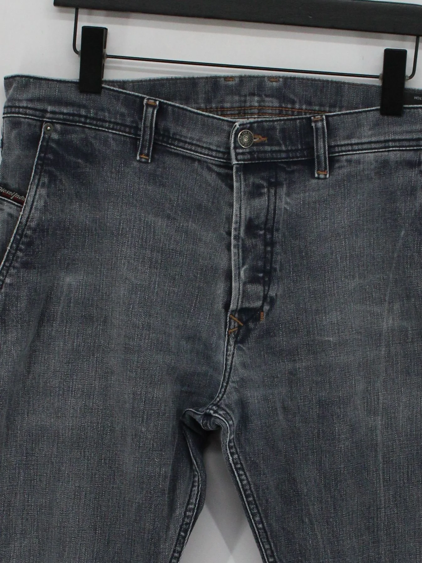 Diesel Men's Jeans M Grey Cotton with Elastane Straight - Image 3