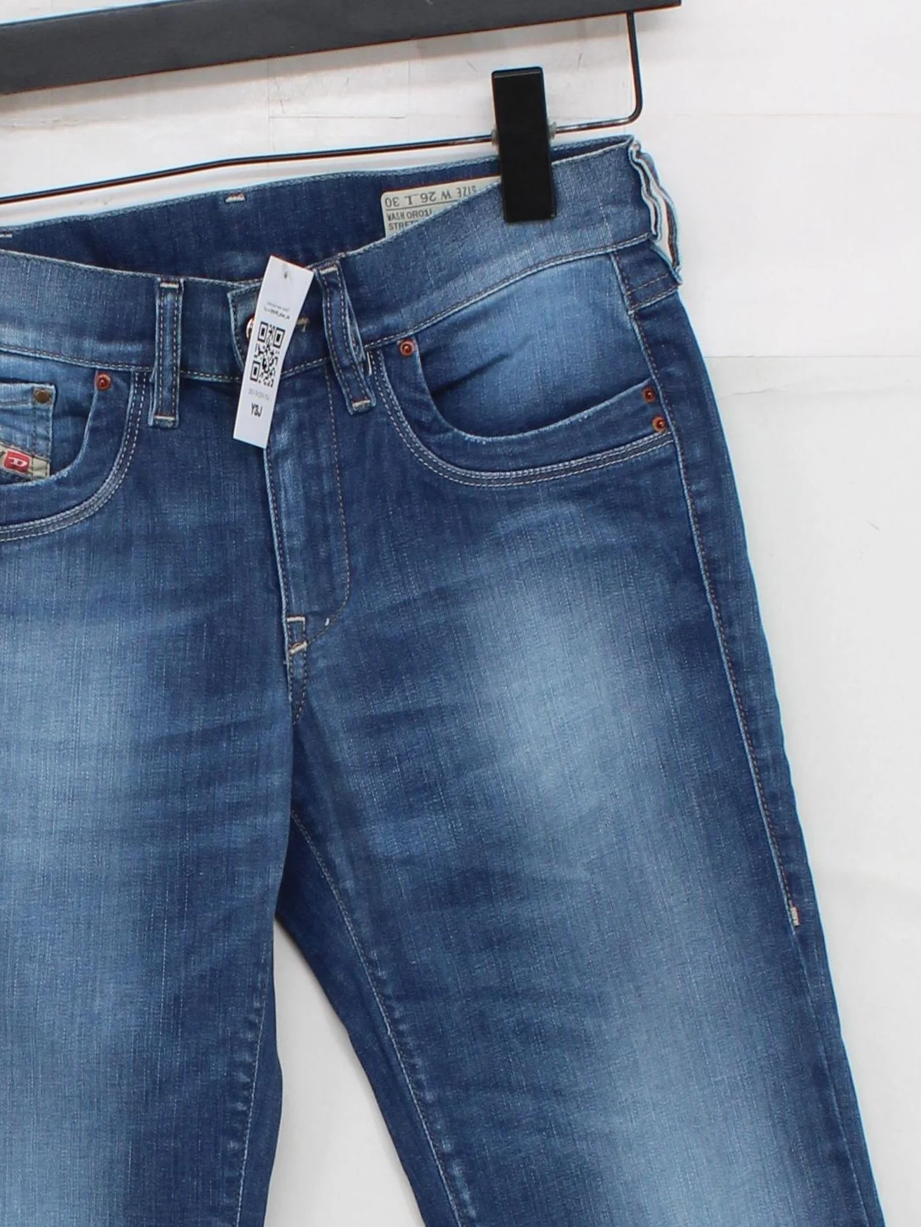 Diesel Men's Jeans W 26 in Blue Cotton with Elastane Straight - Image 3