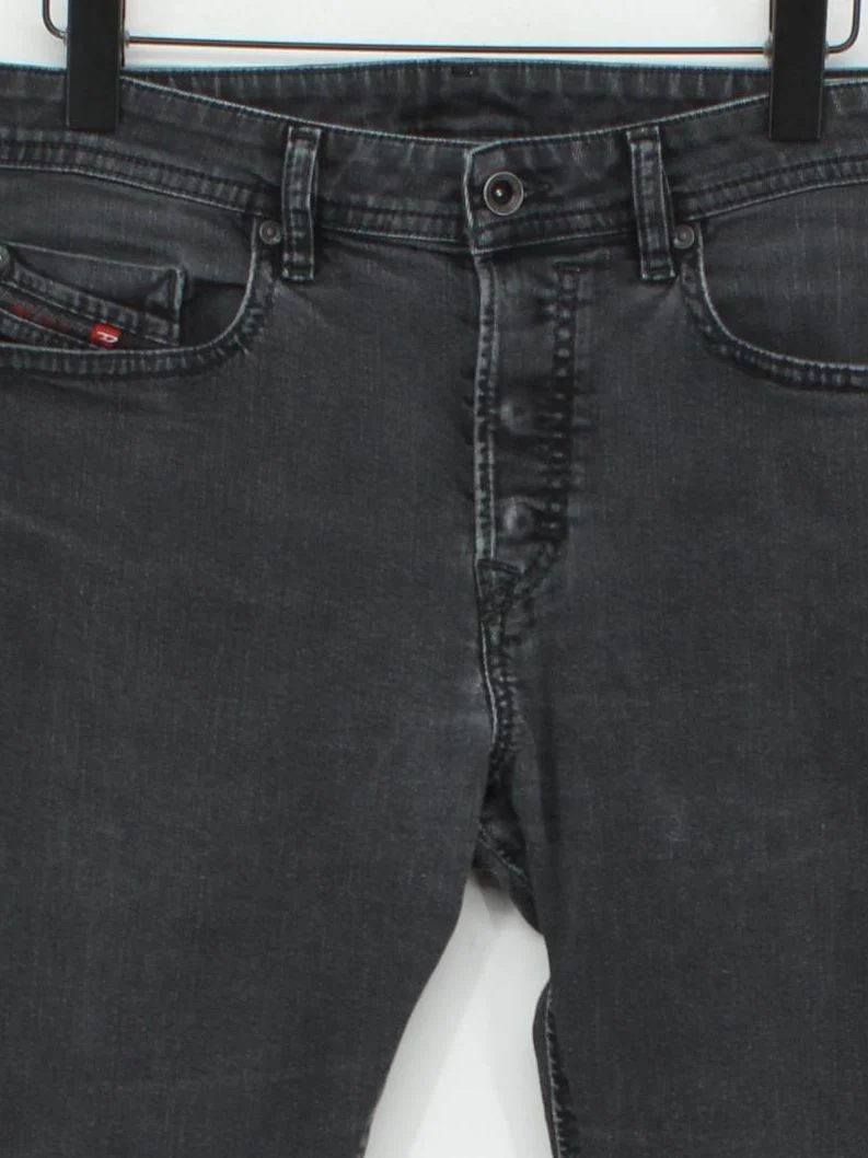 Diesel Men's Jeans W 32 in Black Cotton with Elastane Straight - Image 3