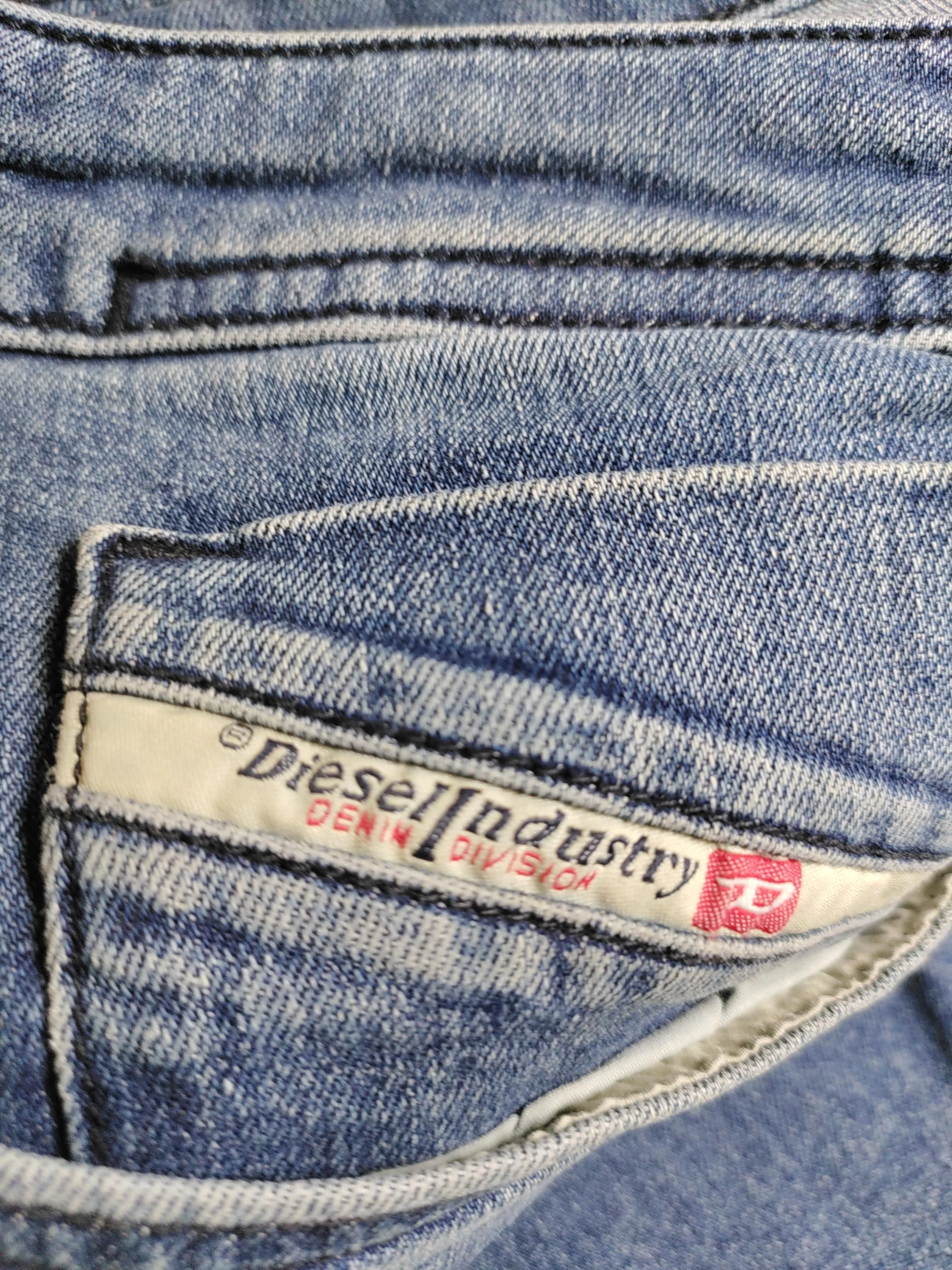 Diesel Men's Jeans W 34 in Blue Cotton with Elastane Straight - Image 5