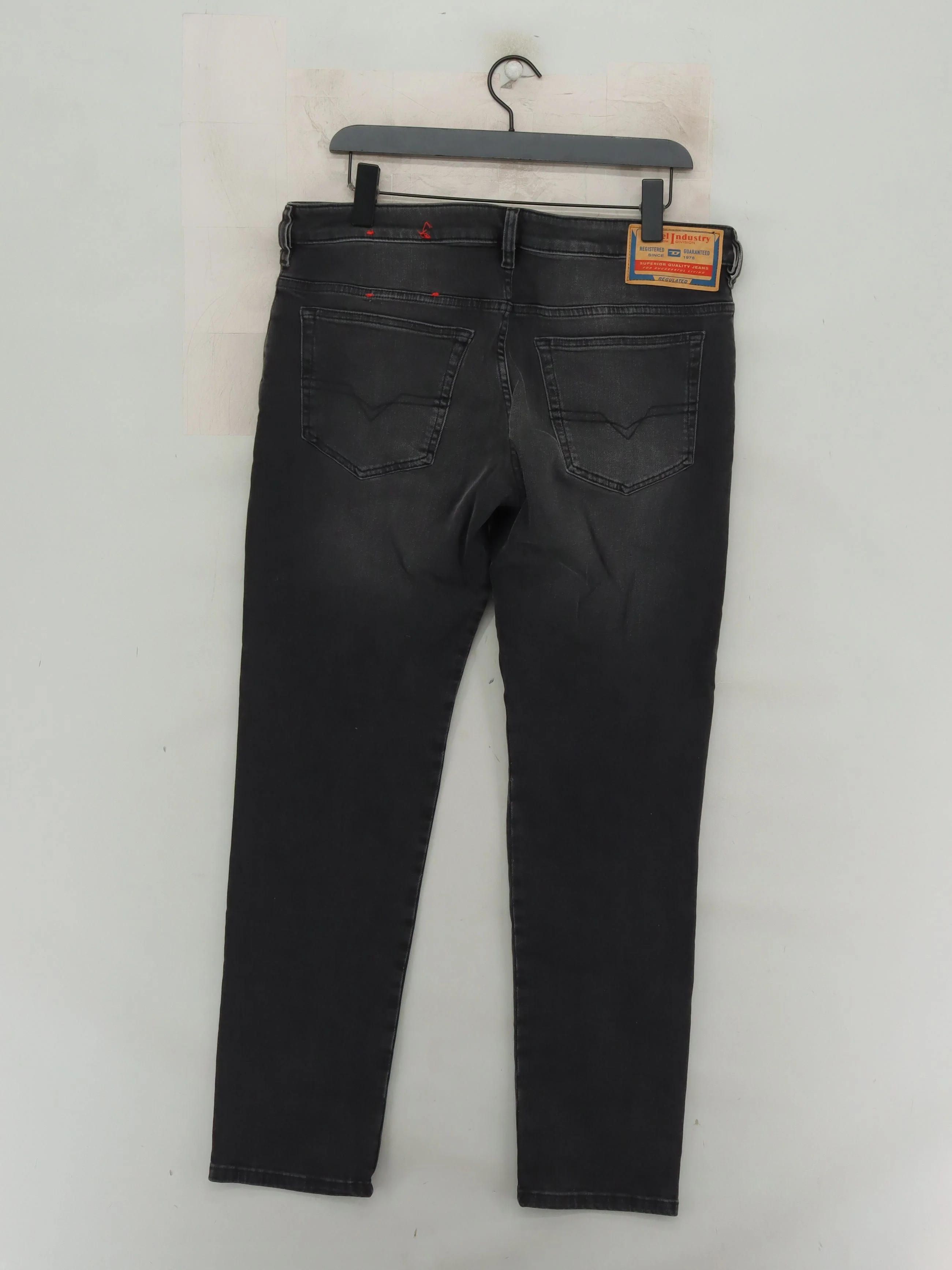 Diesel Men's Jeans W 34 in Grey Cotton with Elastane Straight - Image 2