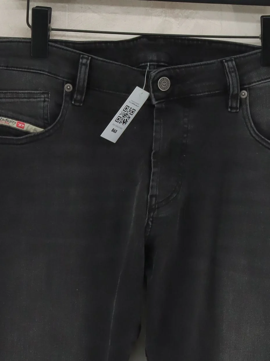 Diesel Men's Jeans W 34 in Grey Cotton with Elastane Straight - Image 3