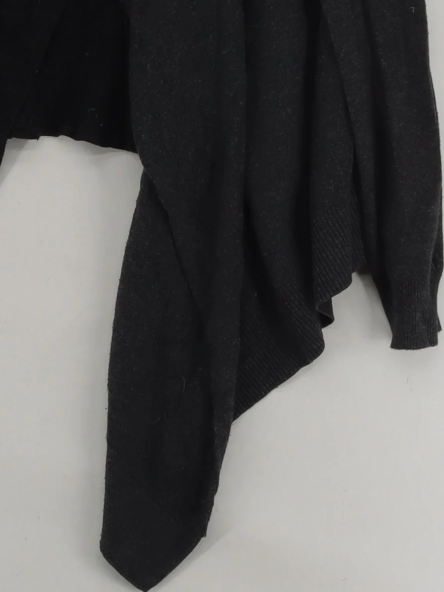 Diesel Women's Cardigan Black Nylon with Wool, Rayon, Cashmere V-Neck Cardigan - Image 4