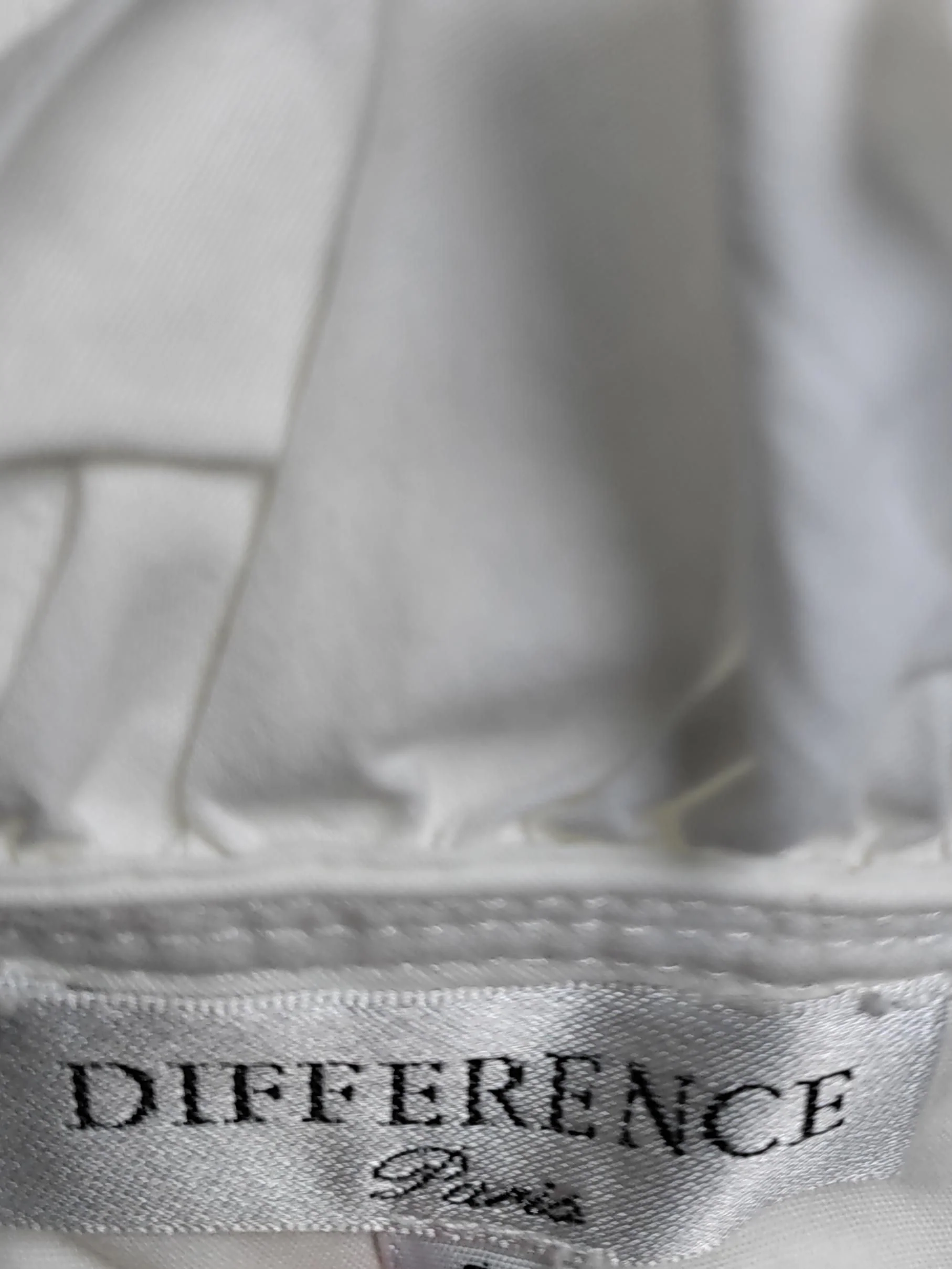 DIFFERENCE Paris Women's Blouse S White Cotton with Elastane Basic - Image 5