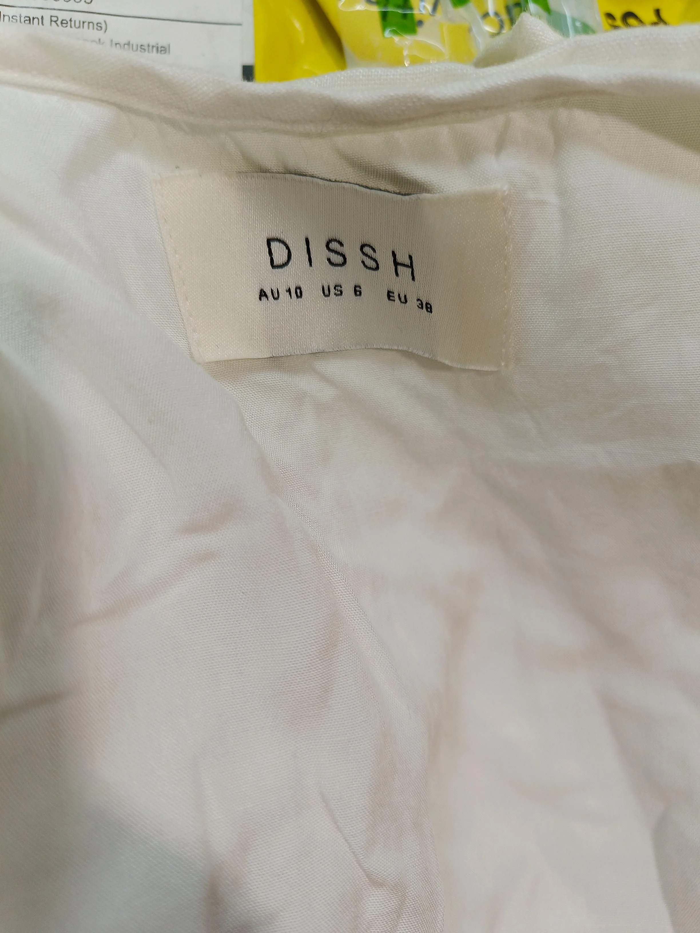 Dissh Women's Top UK 10 White 100% Other Long Sleeve V-Neck Cropped - Image 5
