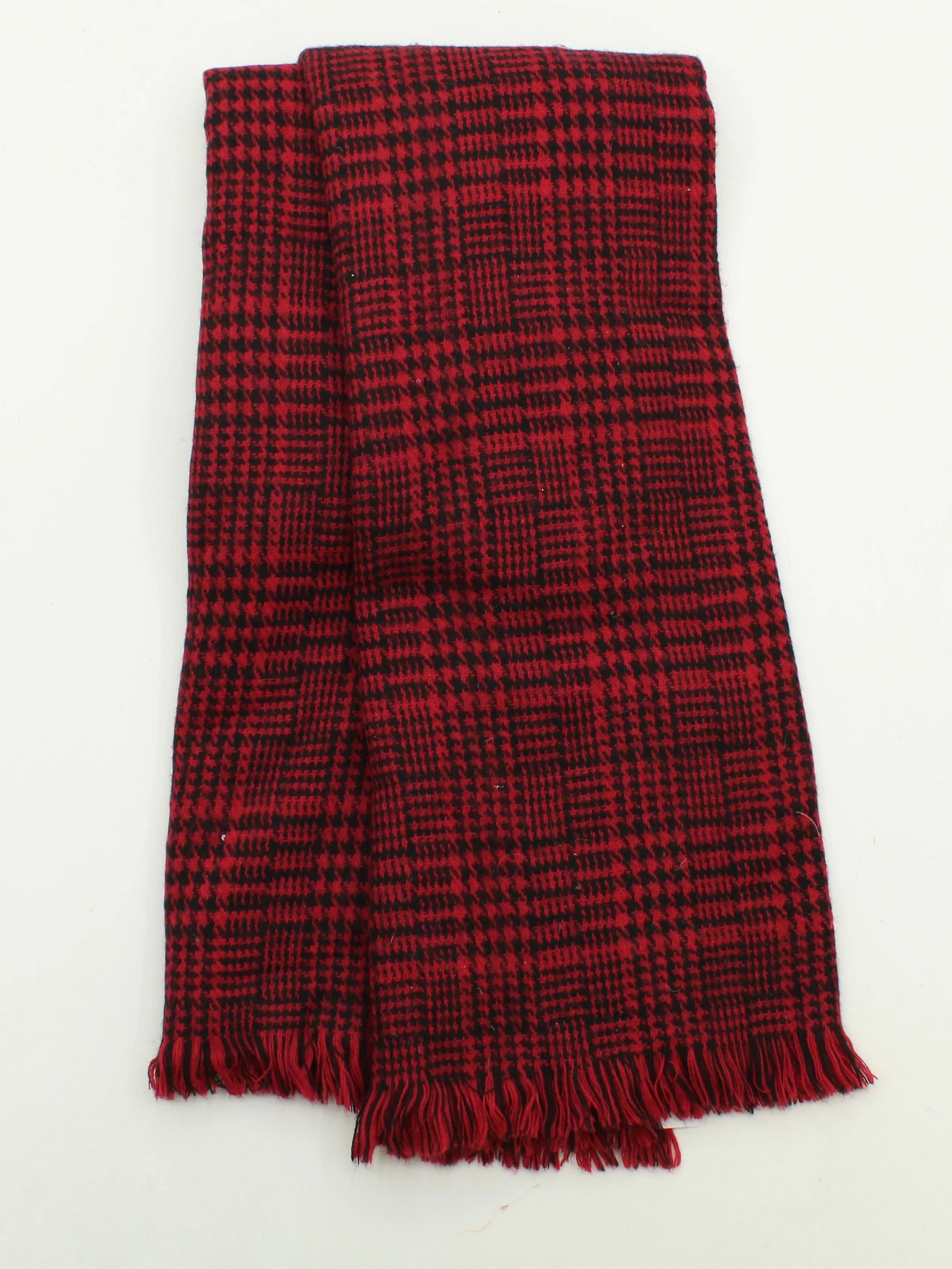 DKNY Men's Scarf Red Checkered 100% Wool Scarf - Image 2