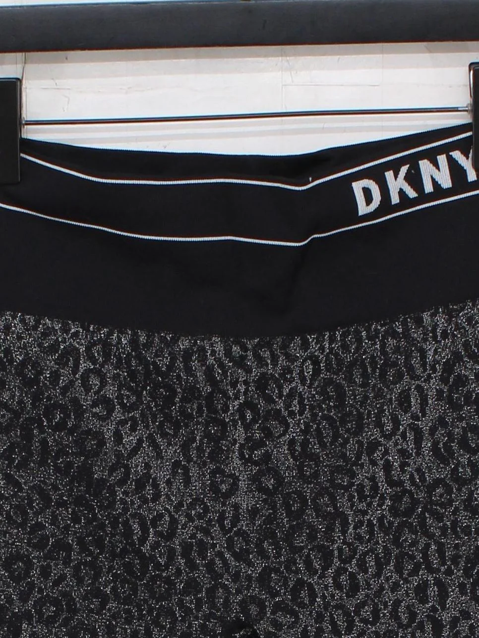 DKNY Women's Leggings W 26 in Black Animal Print 100% Other Full length - Image 3