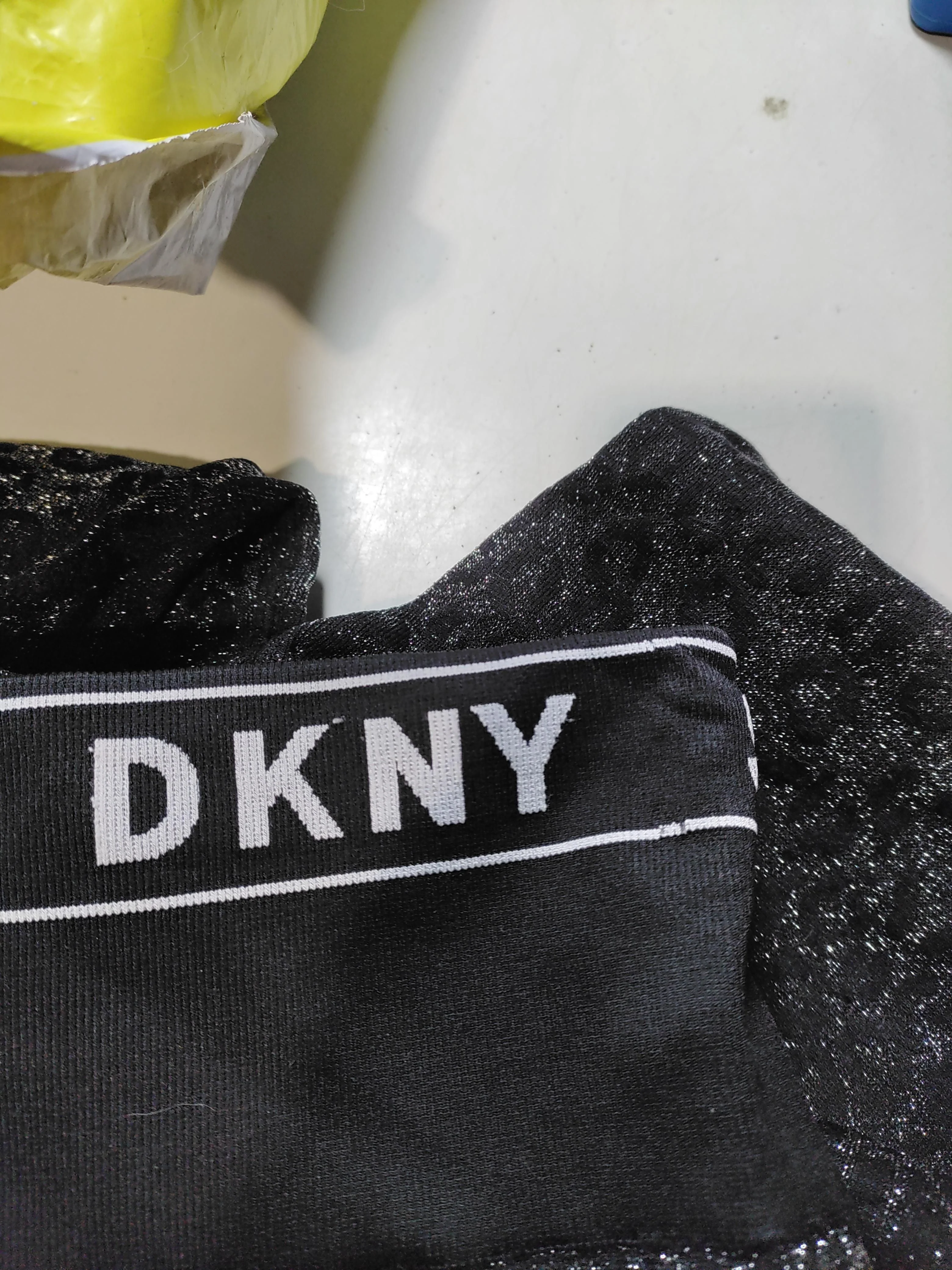 DKNY Women's Leggings W 26 in Black Animal Print 100% Other Full length - Image 5