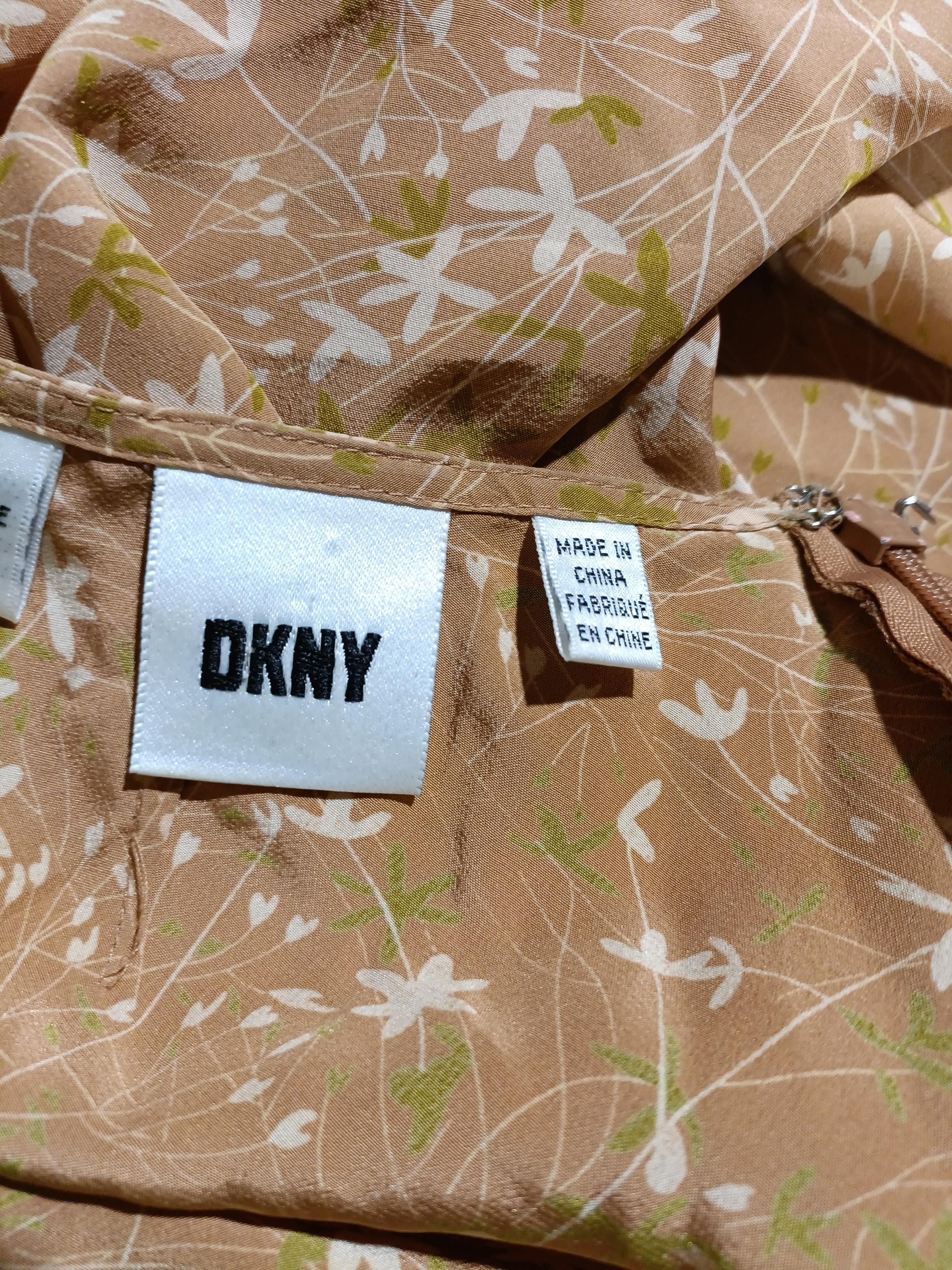 DKNY Women's Mini Skirt S Tan Floral 100% Silk Short Mini - Image 5