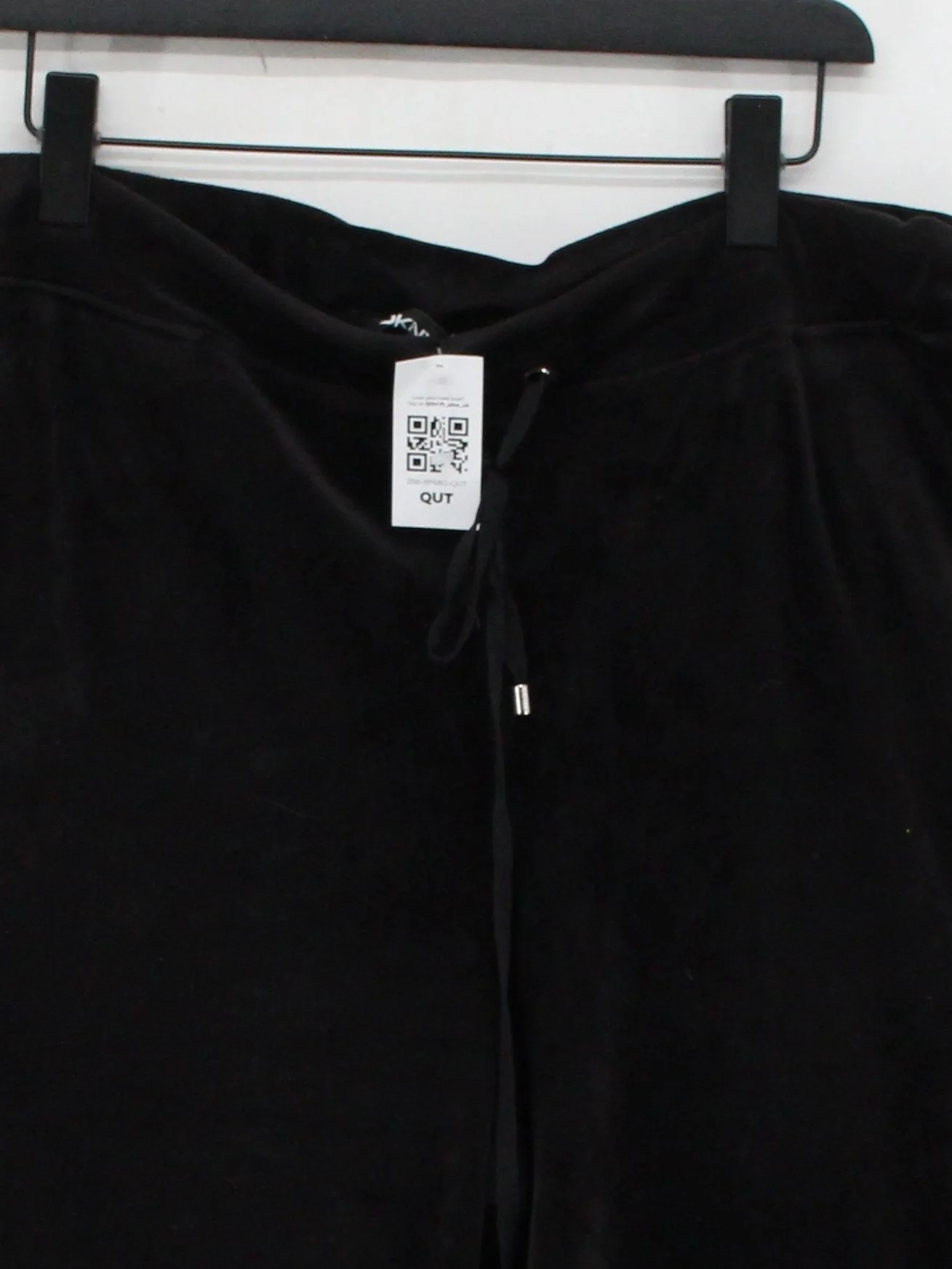 DKNY Women's Sports Bottoms M Black Polyester with Spandex Sweatpants - Image 3