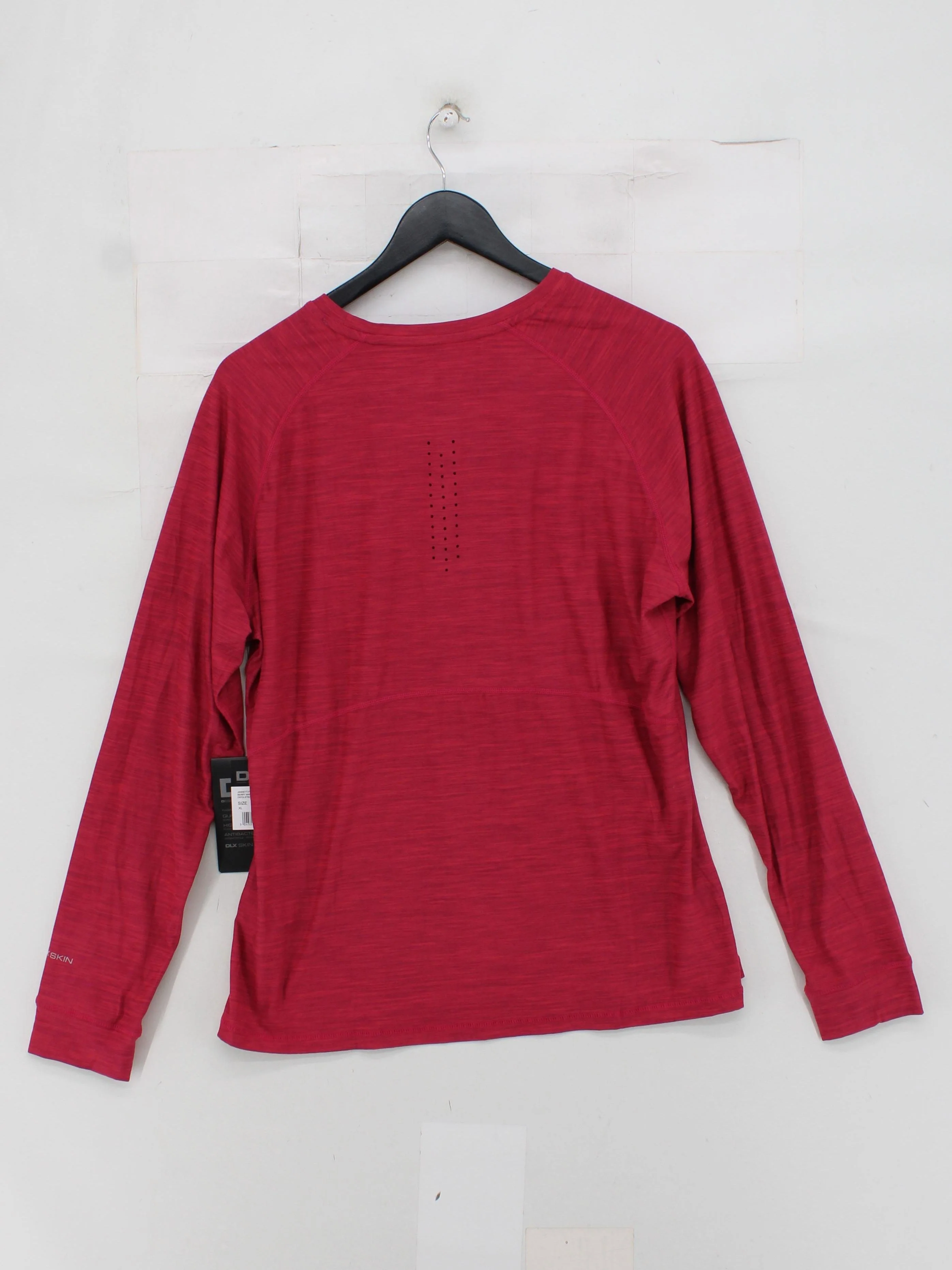 DLX Women's T-Shirt XL Red 100% Polyester Basic New with tags - Image 2