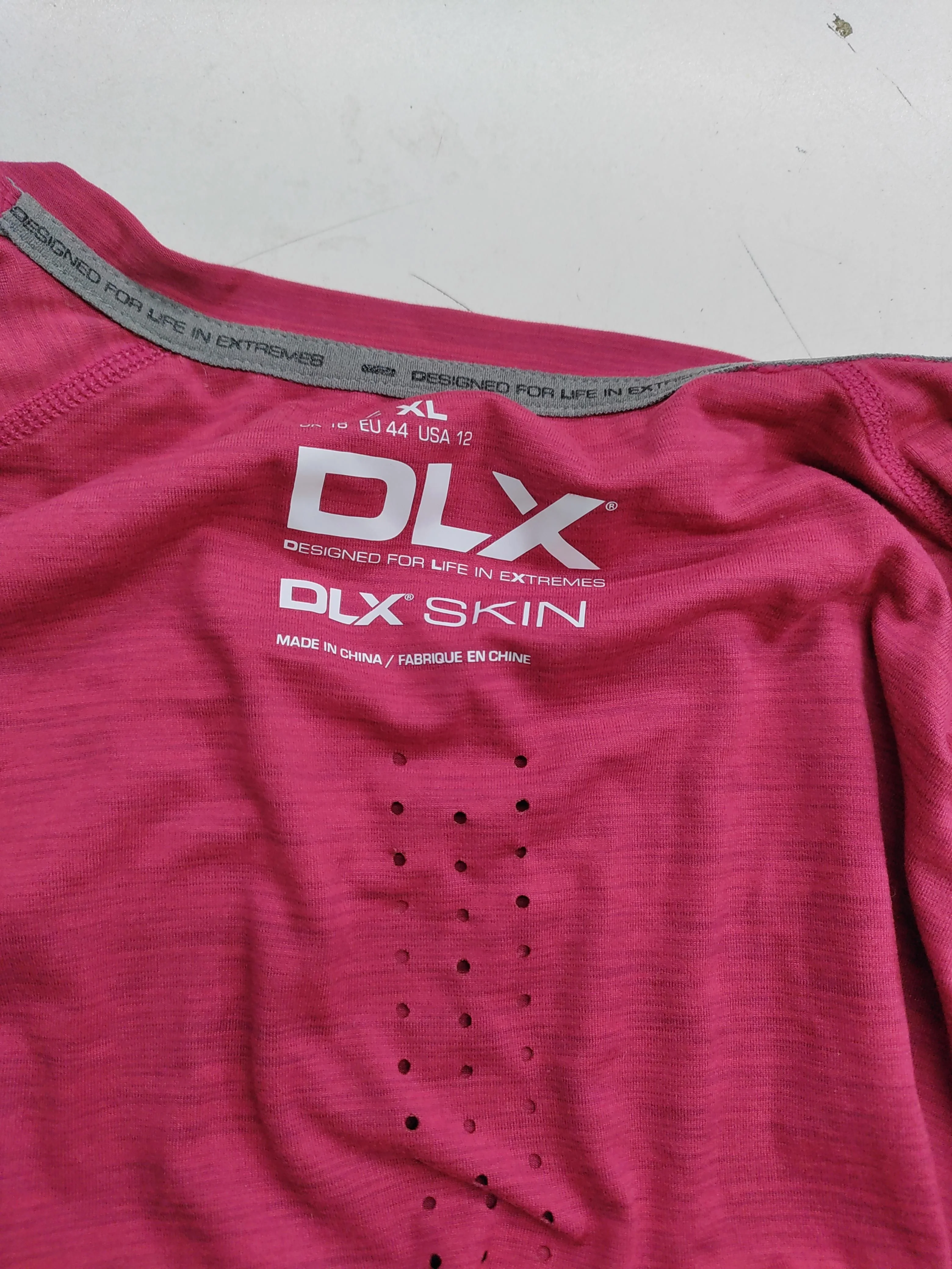 DLX Women's T-Shirt XL Red 100% Polyester Basic New with tags - Image 5