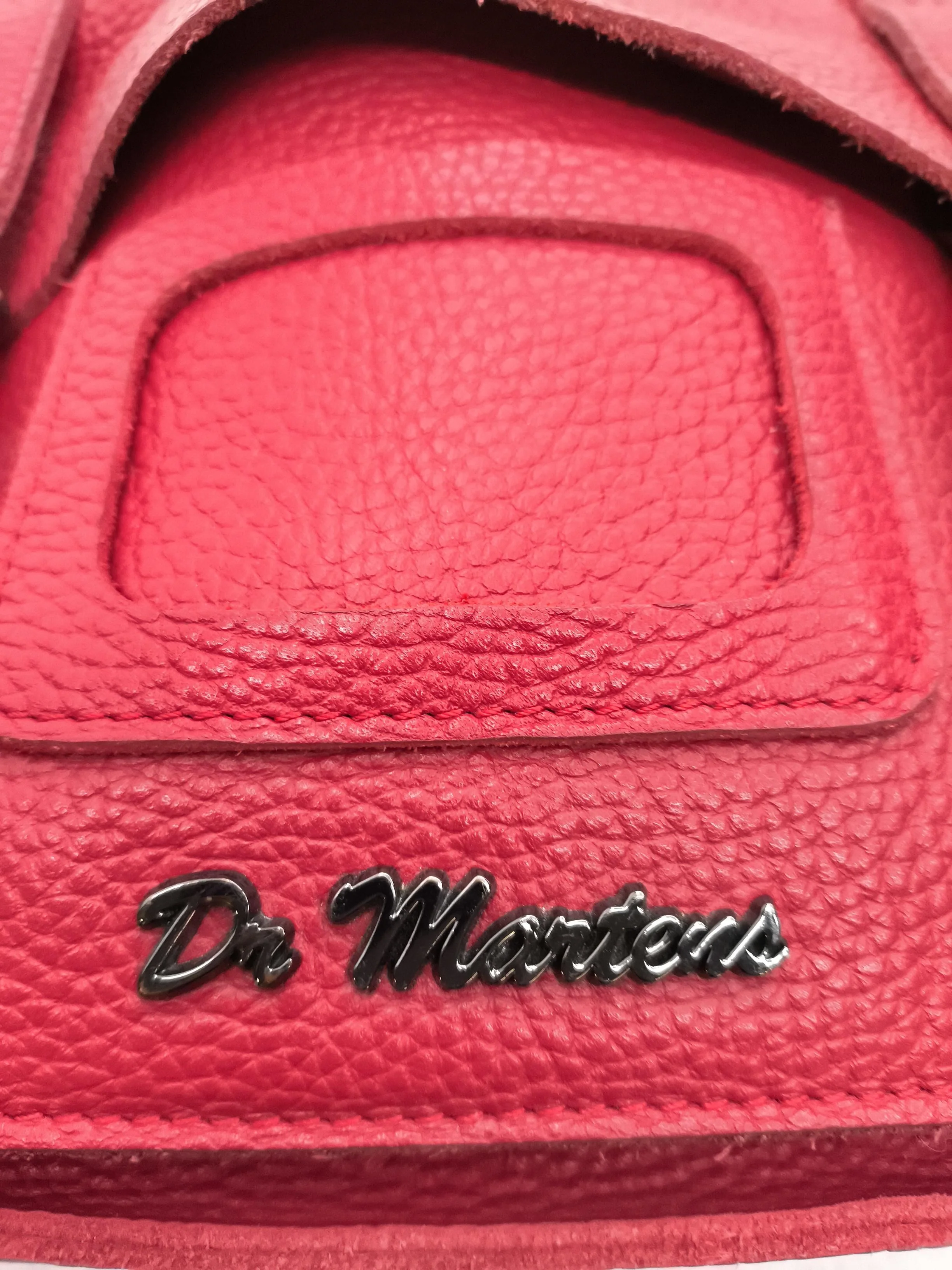 Dr. Martens Men's Bag Red 100% Leather Satchel - Image 3