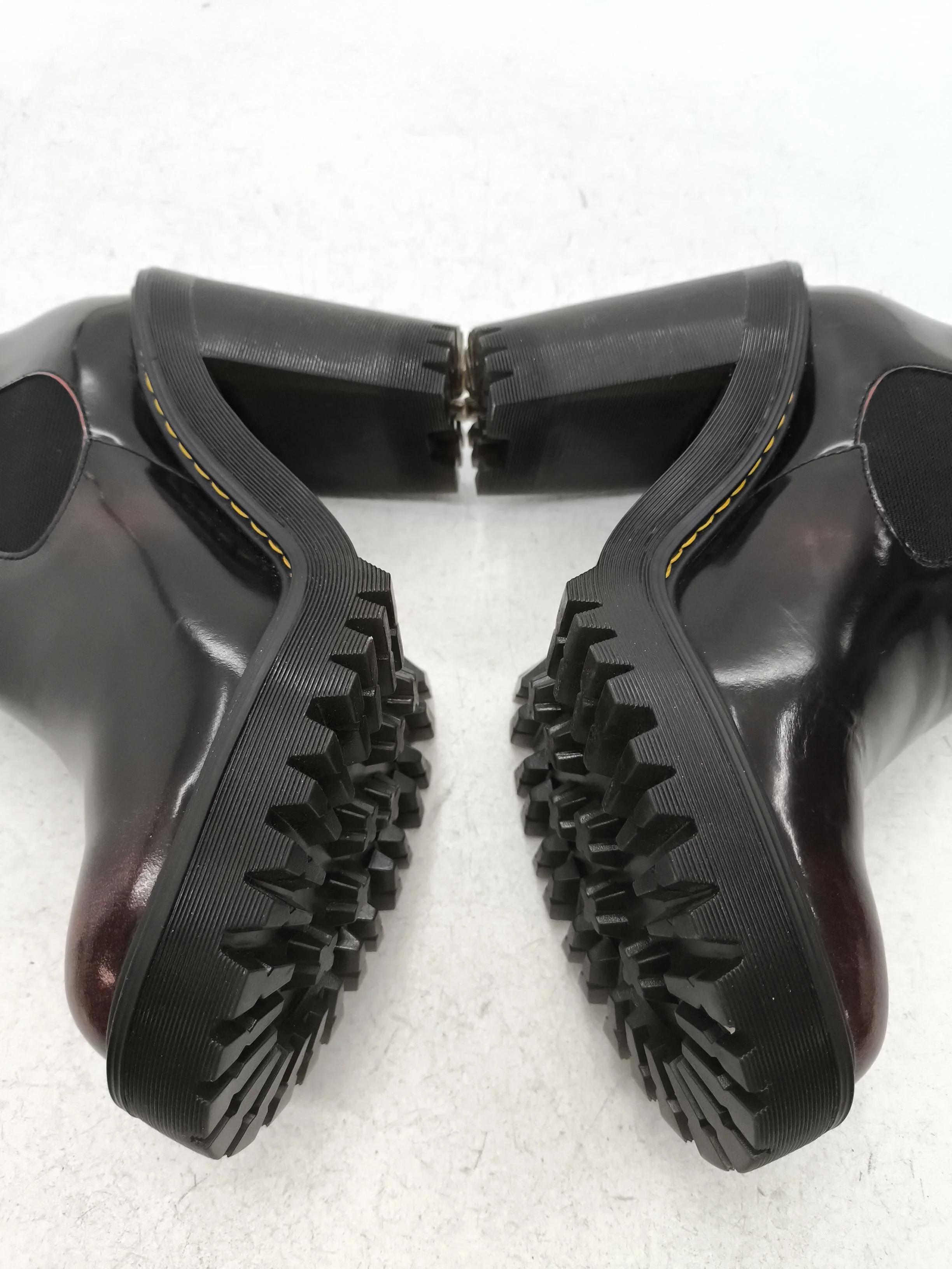 Dr. Martens Women's Boots UK 5 Red 100% Leather Chelsea - Image 7