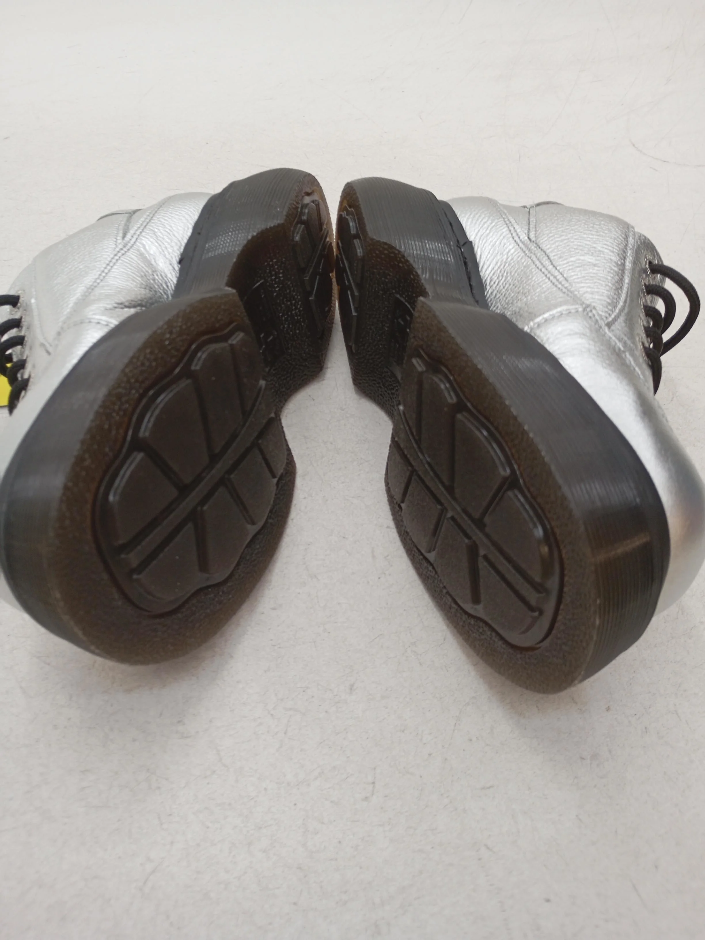 Dr. Martens Women's Trainers EU36 in Silver - Image 7