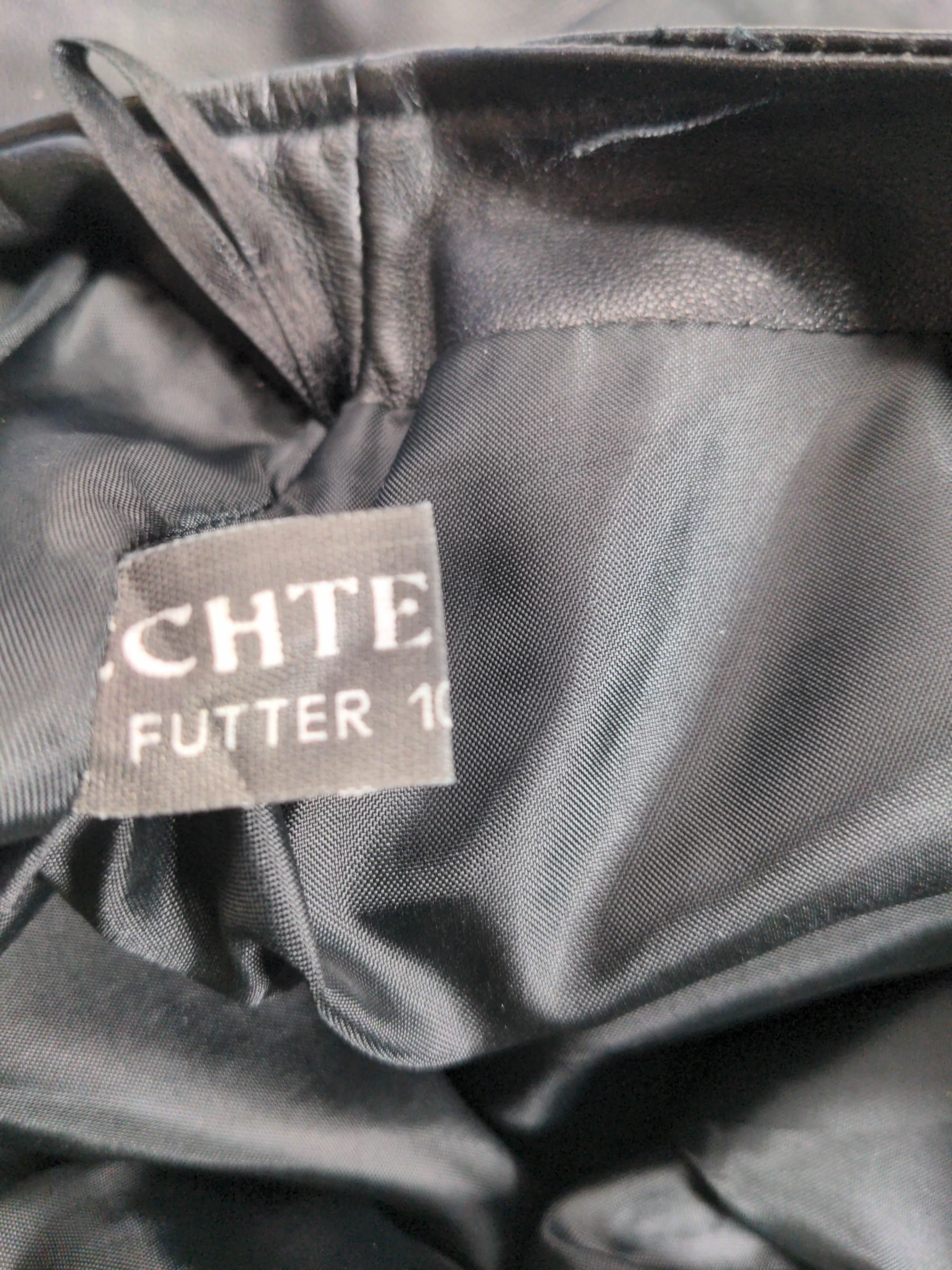 Echtes Leder Women's Trousers W 28 in Black Leather with Polyester Flared Chino - Image 6
