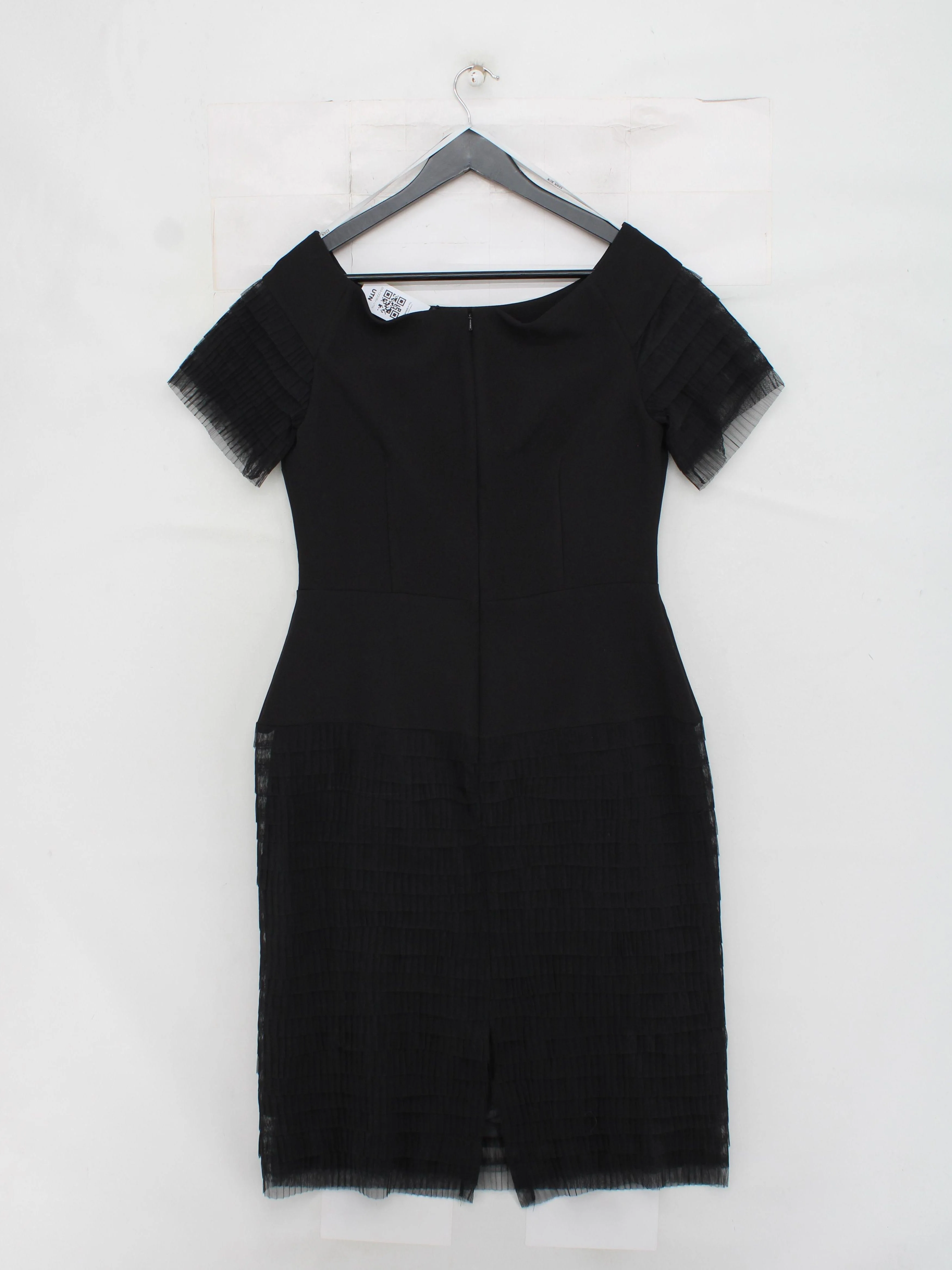 Eden Row Bodycon Midi Dress UK14 in Black - Image 2