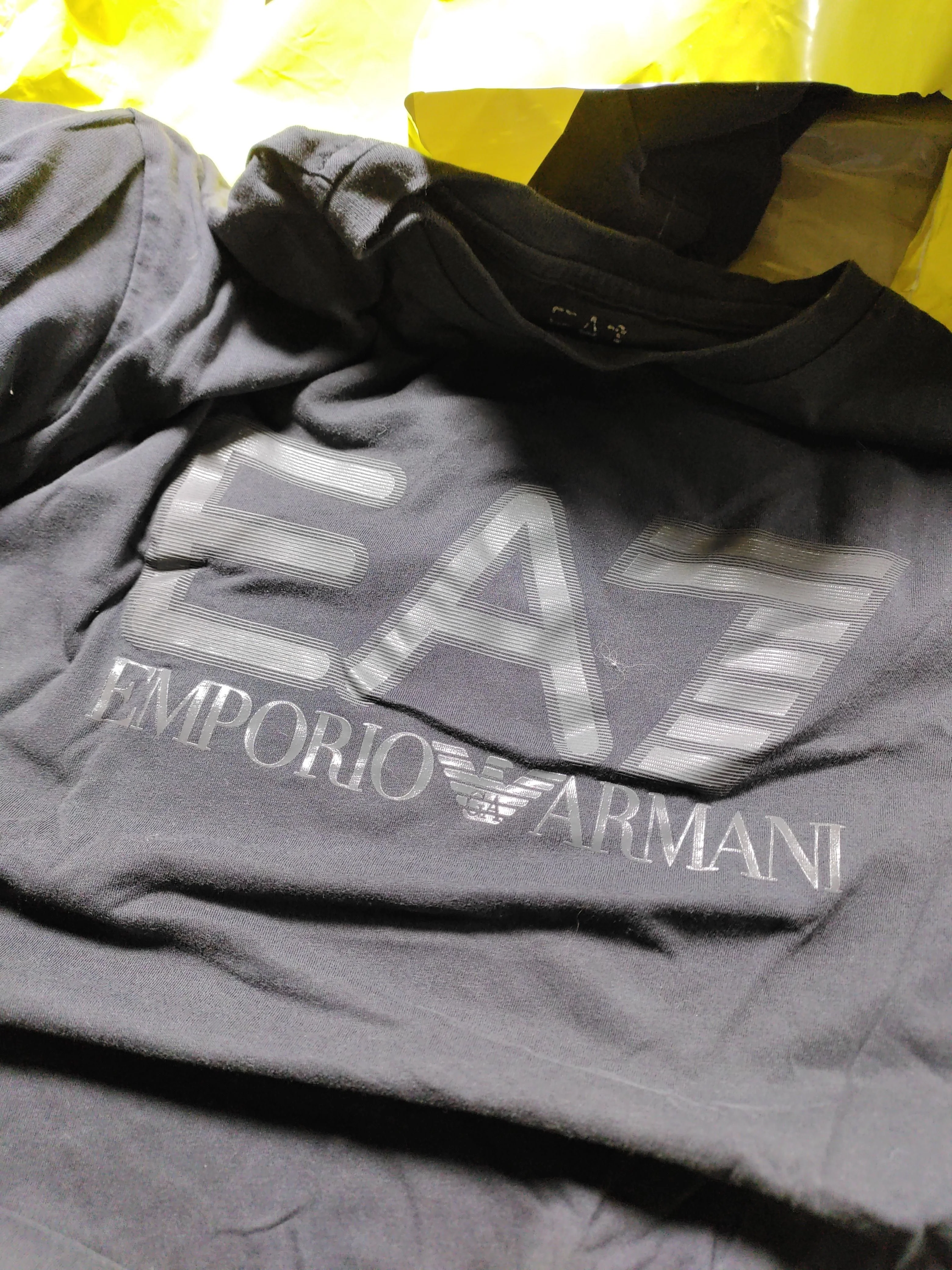 Emporio Armani Men's T-Shirt M Black Graphic 100% Cotton Basic - Image 5