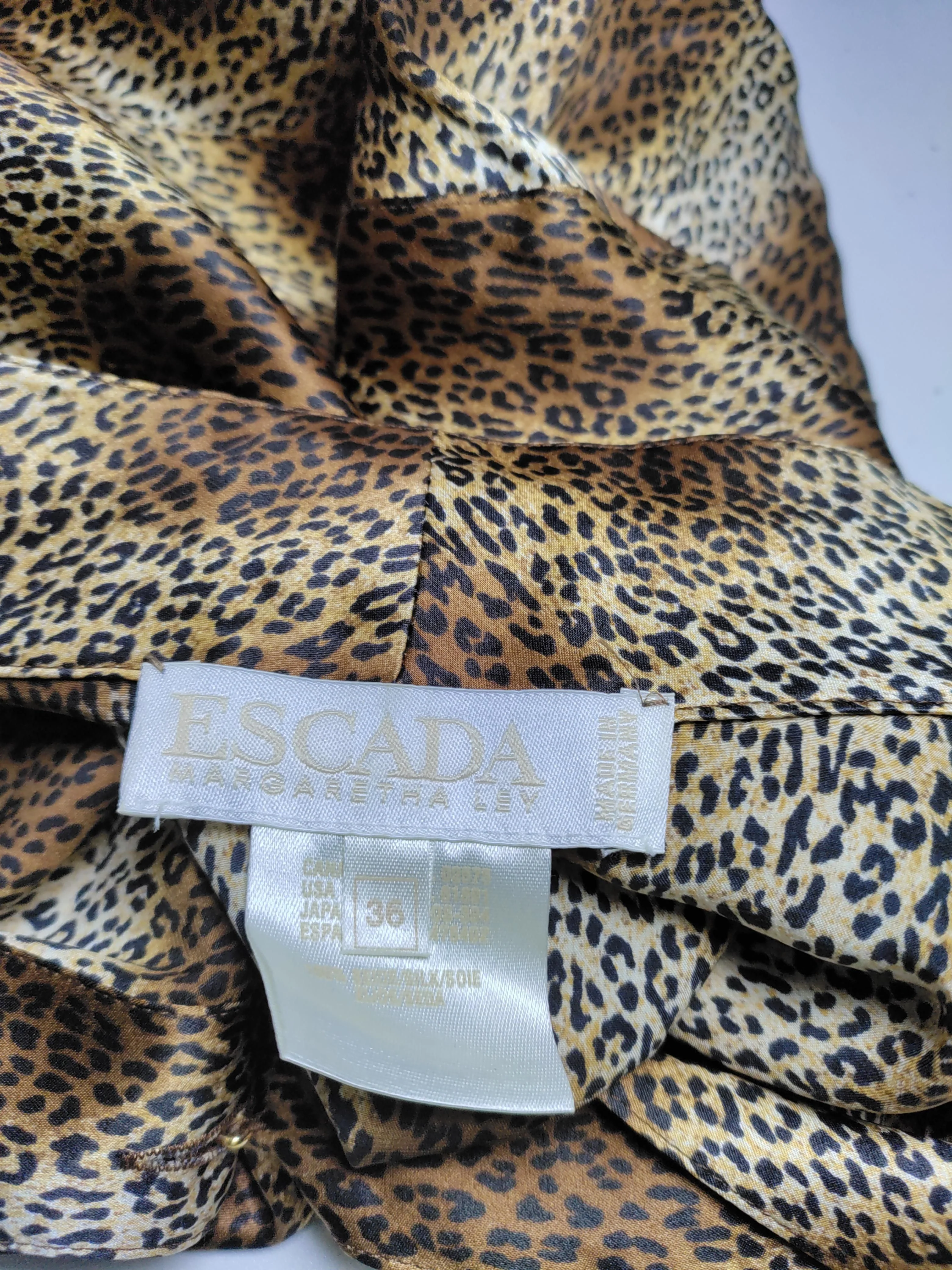 ESCADA Women's Shirt S Brown Animal Print 100% Silk Long Sleeve Collared Basic - Image 5