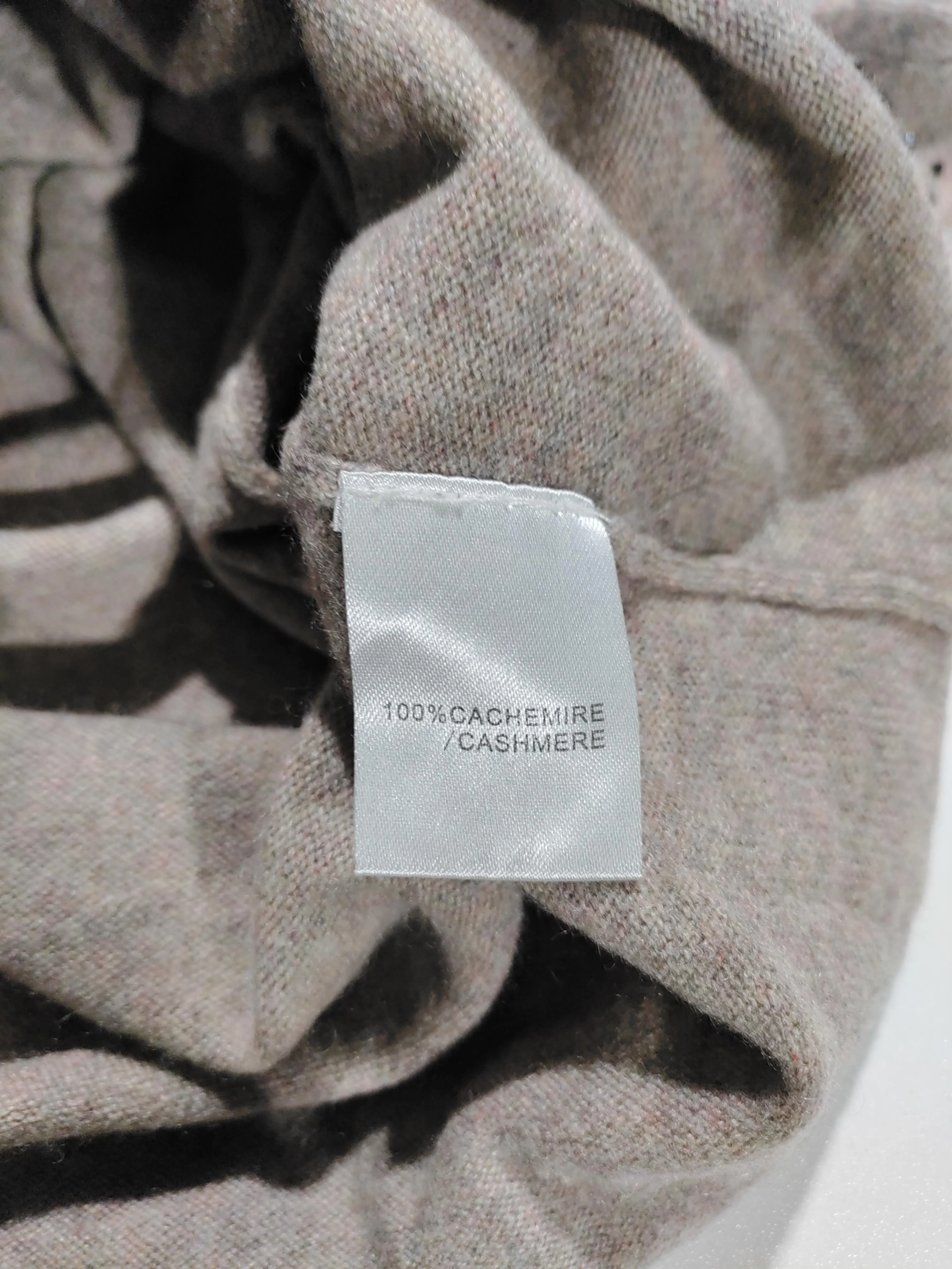 Estheme Cachemire Women's Jumper S Tan Graphic 100% Cashmere V-Neck Pullover - Image 6