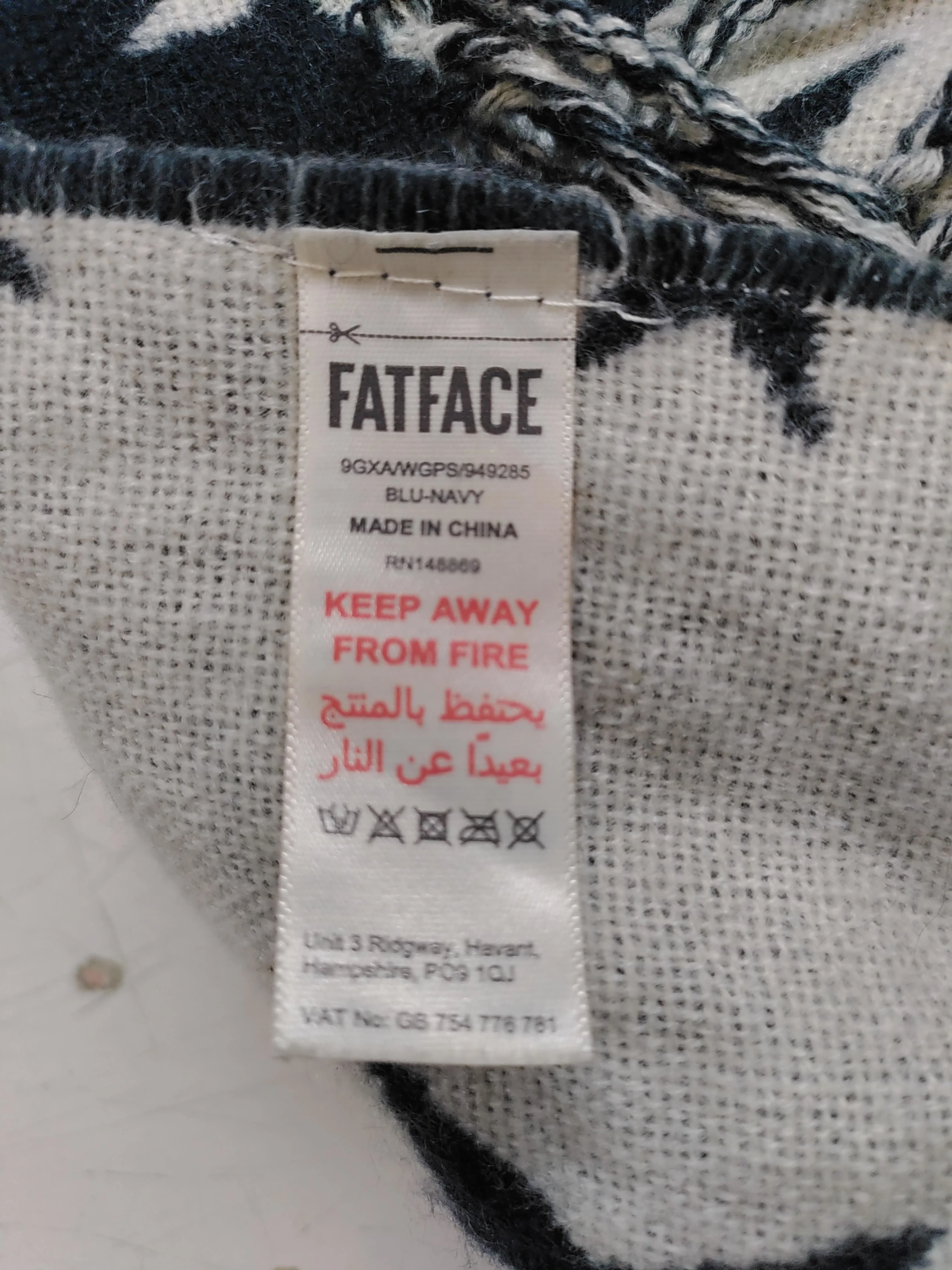 Fat Face Men's Scarf Blue Graphic 100% Acrylic Scarf - Image 6
