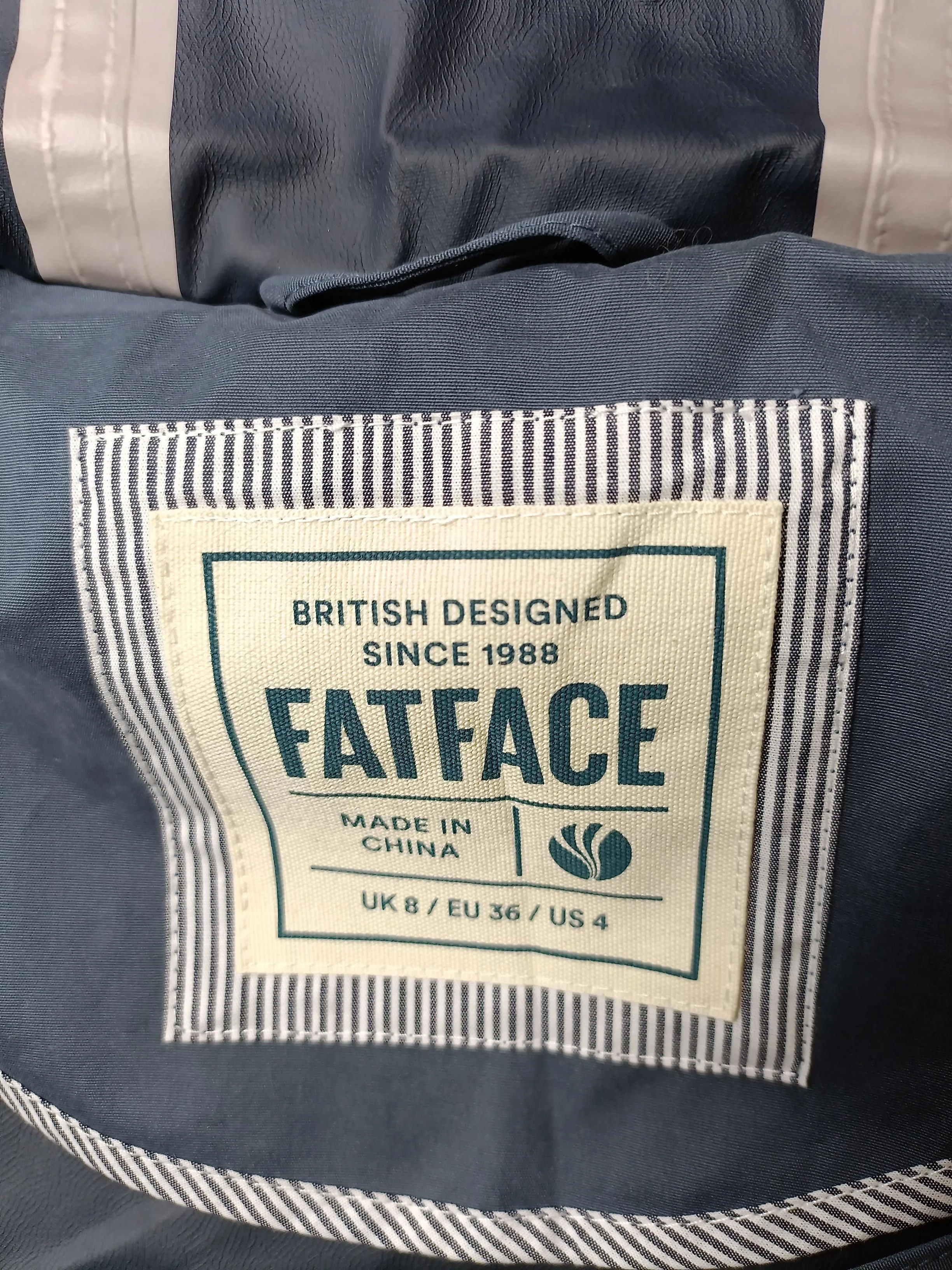 Fat Face Rain Coat jacket blue - Image 5