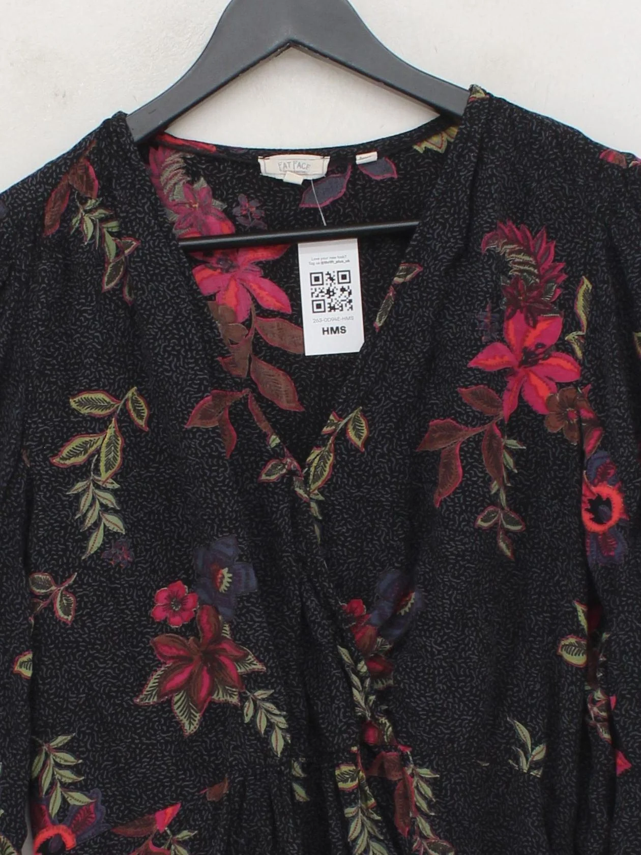Fat Face Women's Blouse M Multi Floral 100% Viscose 3/4 Sleeve V-Neck Basic - Image 3