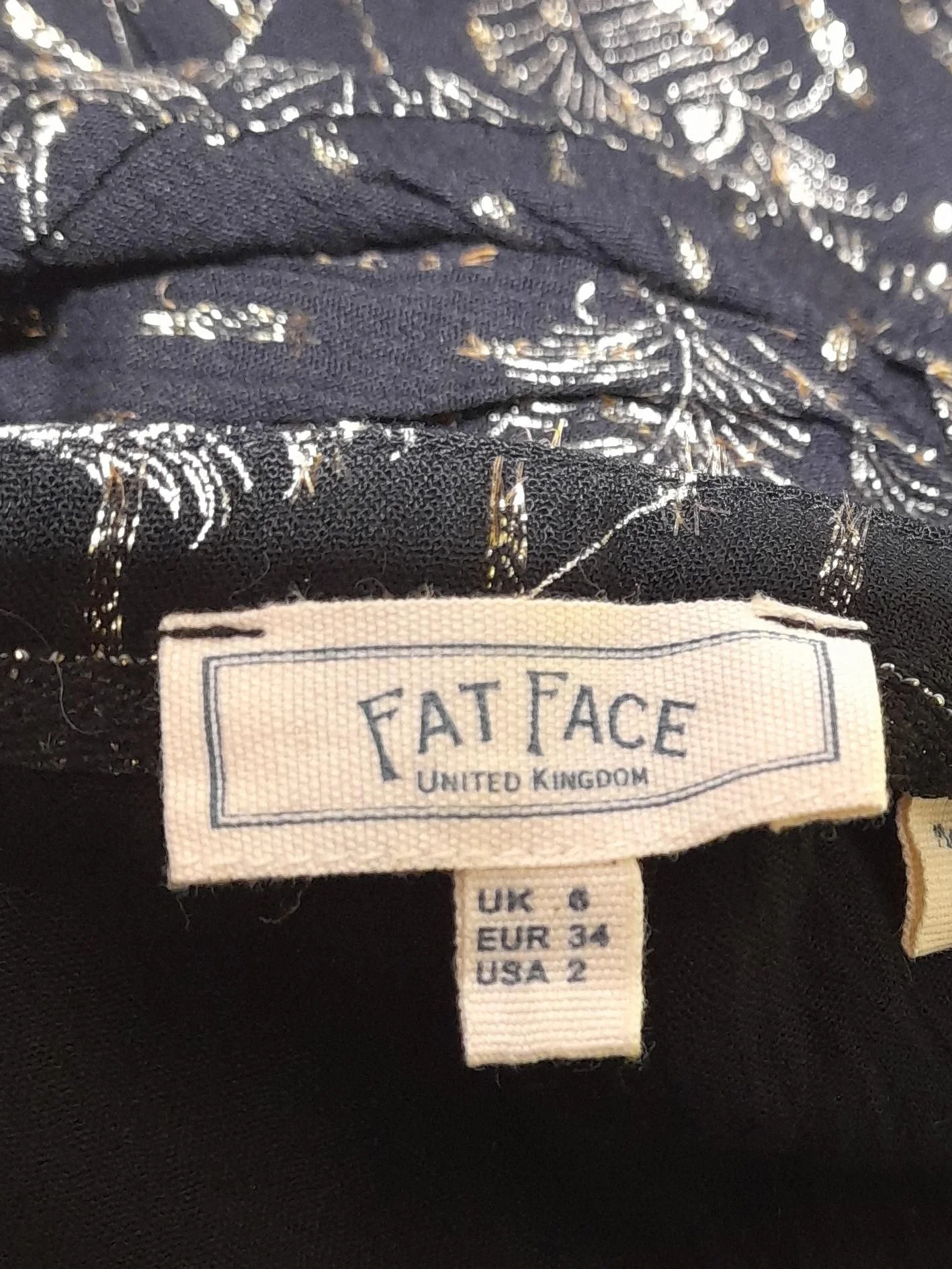 Fat Face Women's Blouse UK 6 Black 100% Viscose Long Sleeve V-Neck Basic - Image 5
