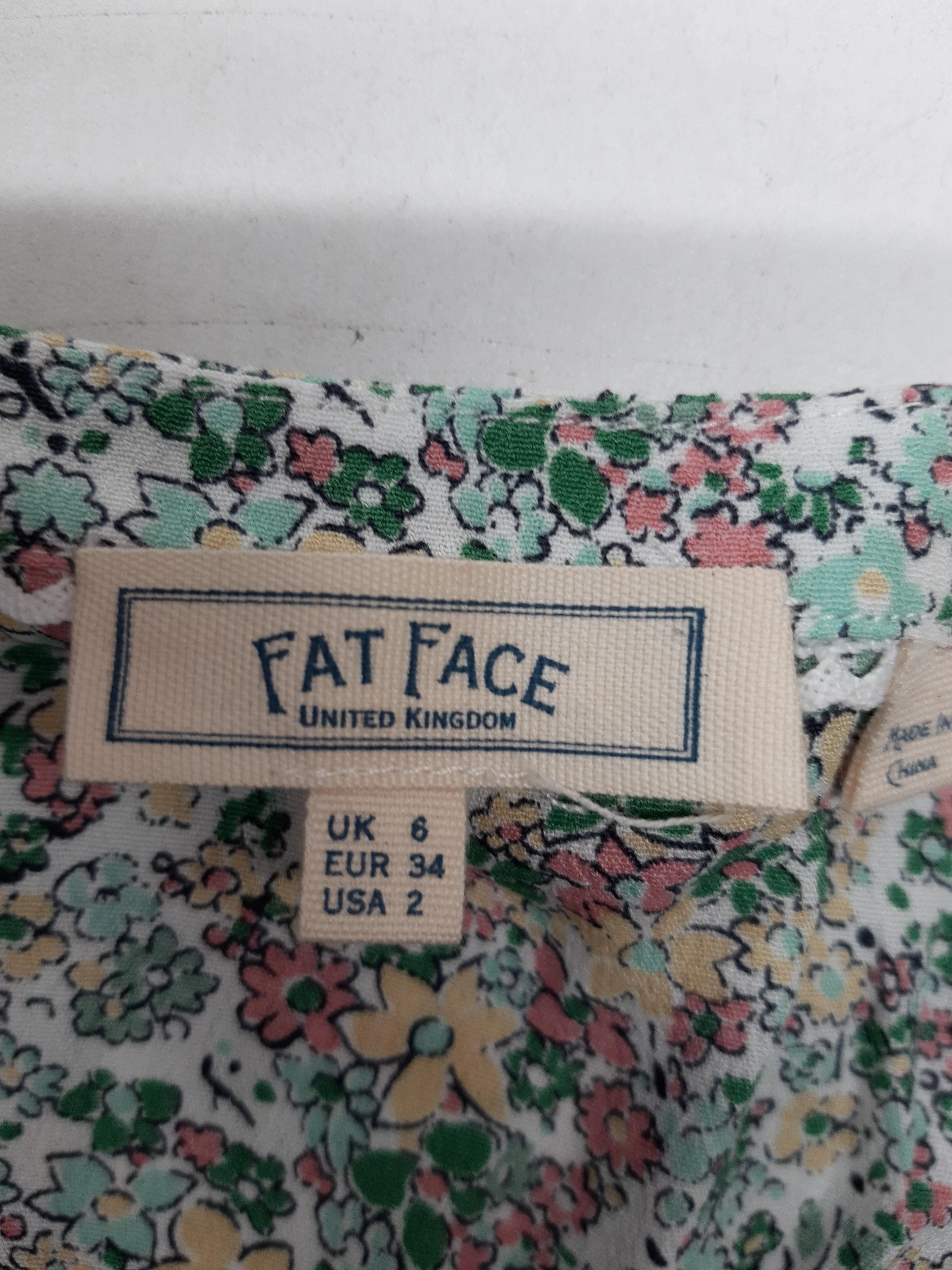 Fat Face Women's Blouse UK 6 Multi Floral 100% Other Short Sleeve V-Neck Basic - Image 5