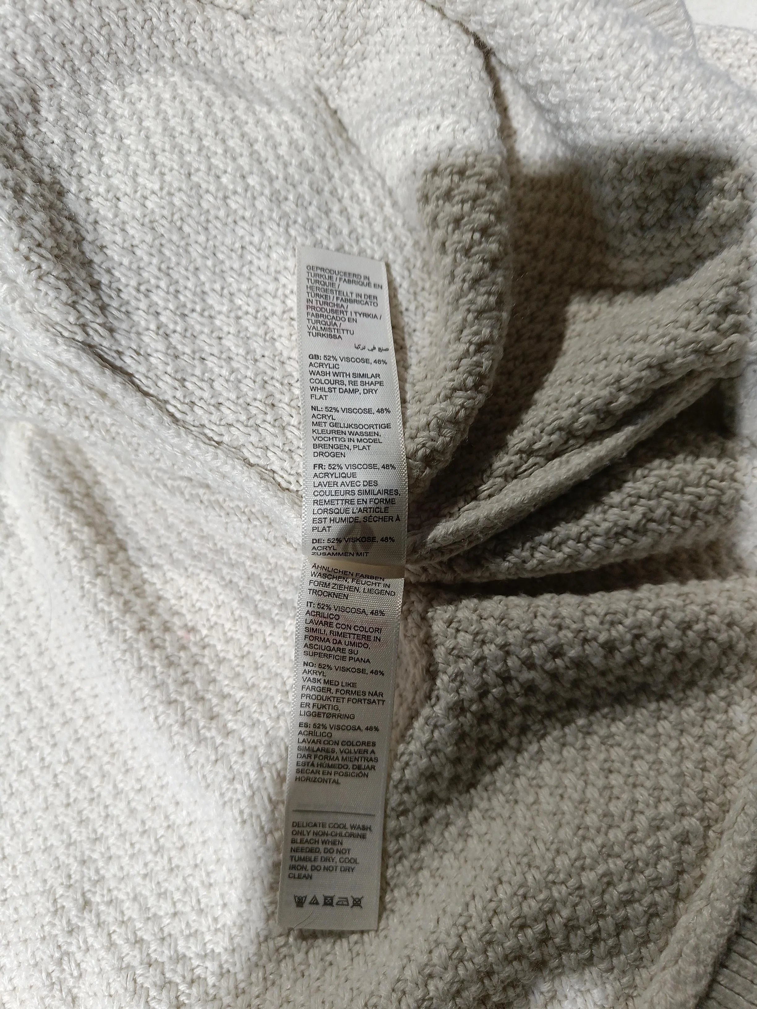 Fat Face Women's Jumper UK 18 Cream Viscose with Acrylic Crew Neck Pullover - Image 6