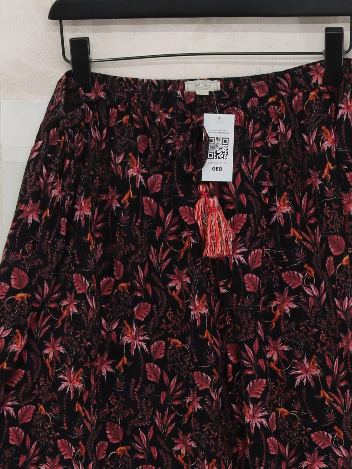 Fat Face Women's Midi Skirt L Black Floral 100% Viscose Midi A-Line - Image 3