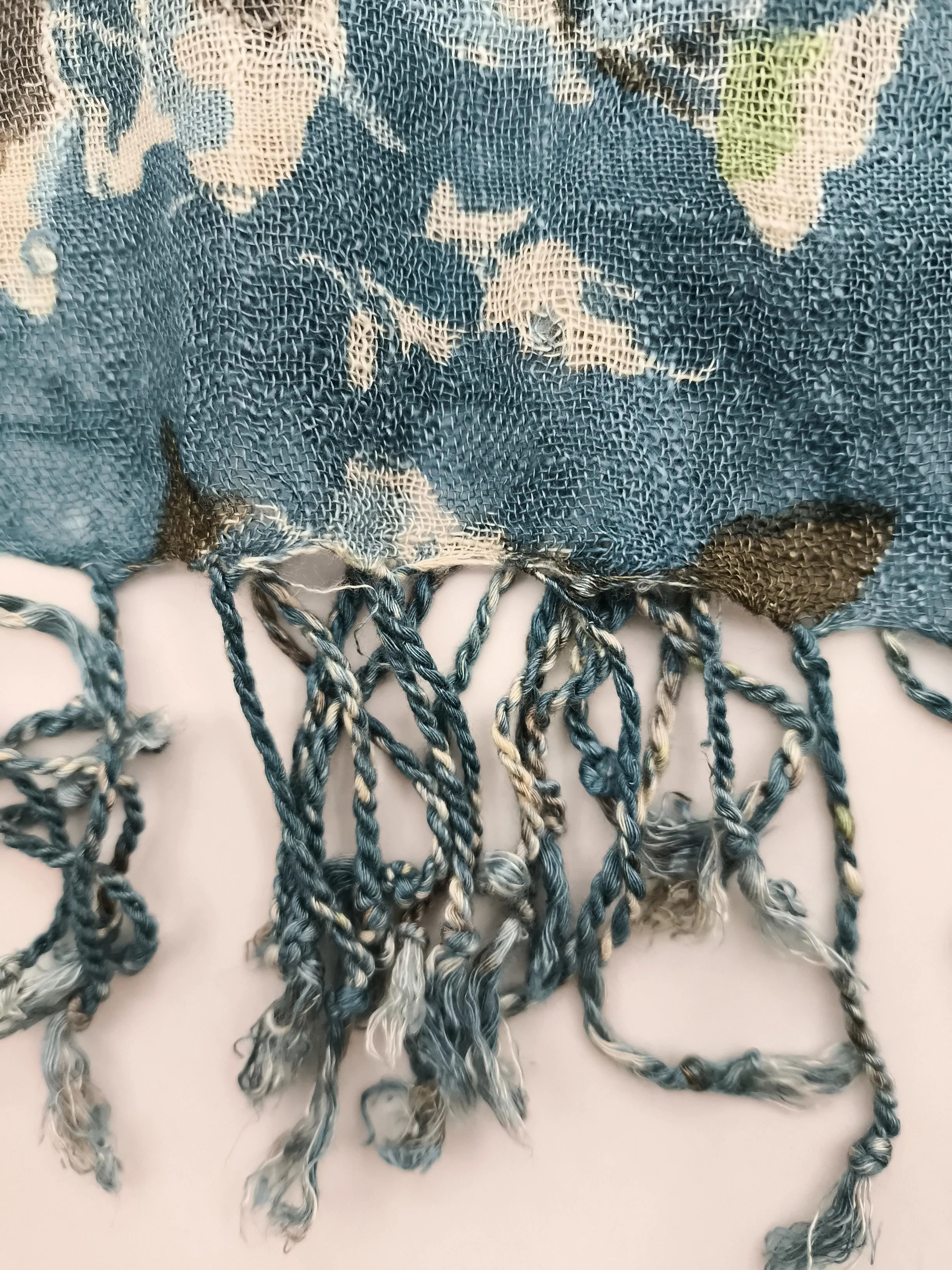 Fat Face Women's Scarf Blue Floral 100% Other Rectangle Scarf - Image 4