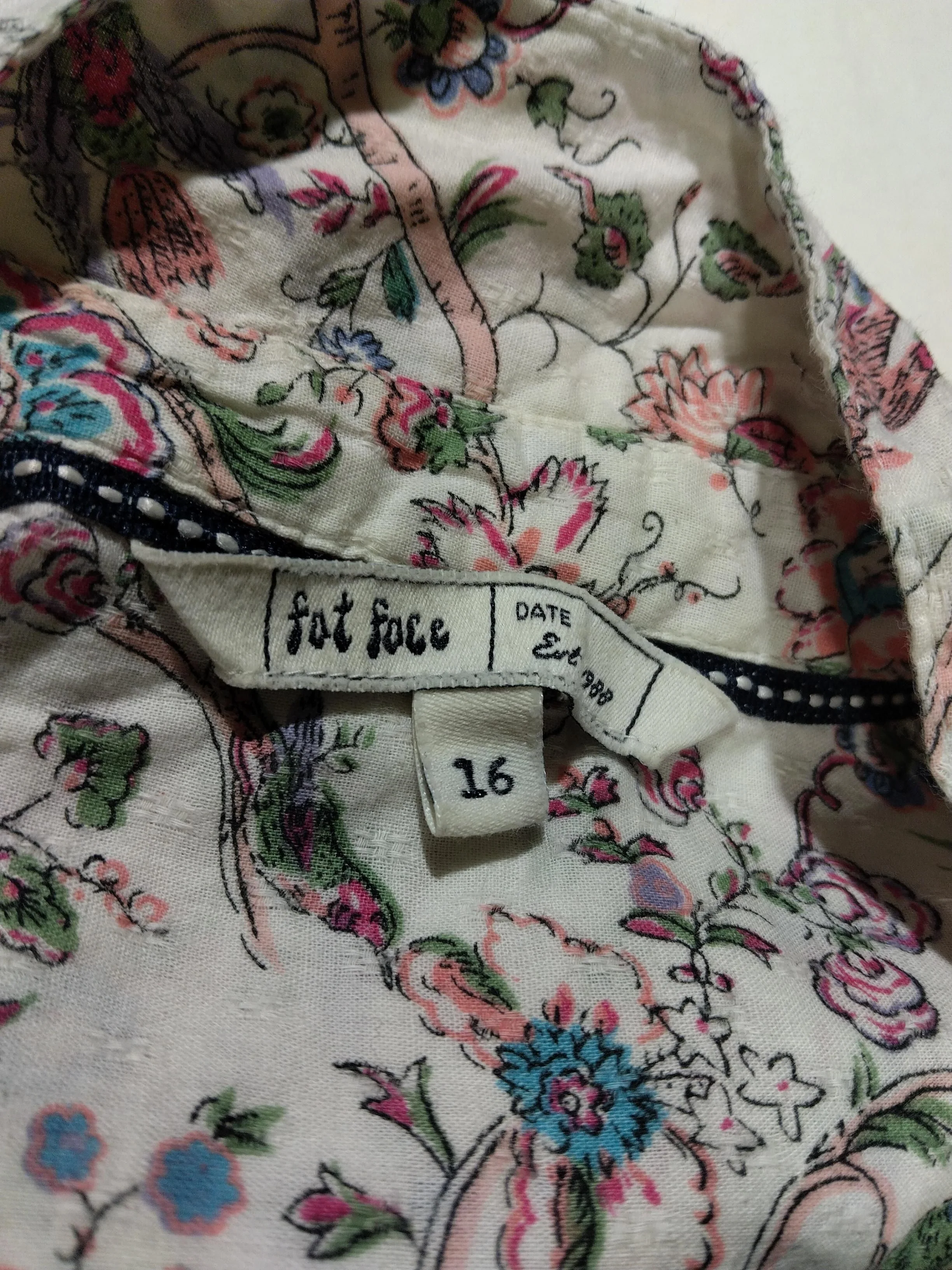Fat Face Women's Shirt UK 16 Cream Floral 100% Cotton Sleeveless Collared Basic - Image 5
